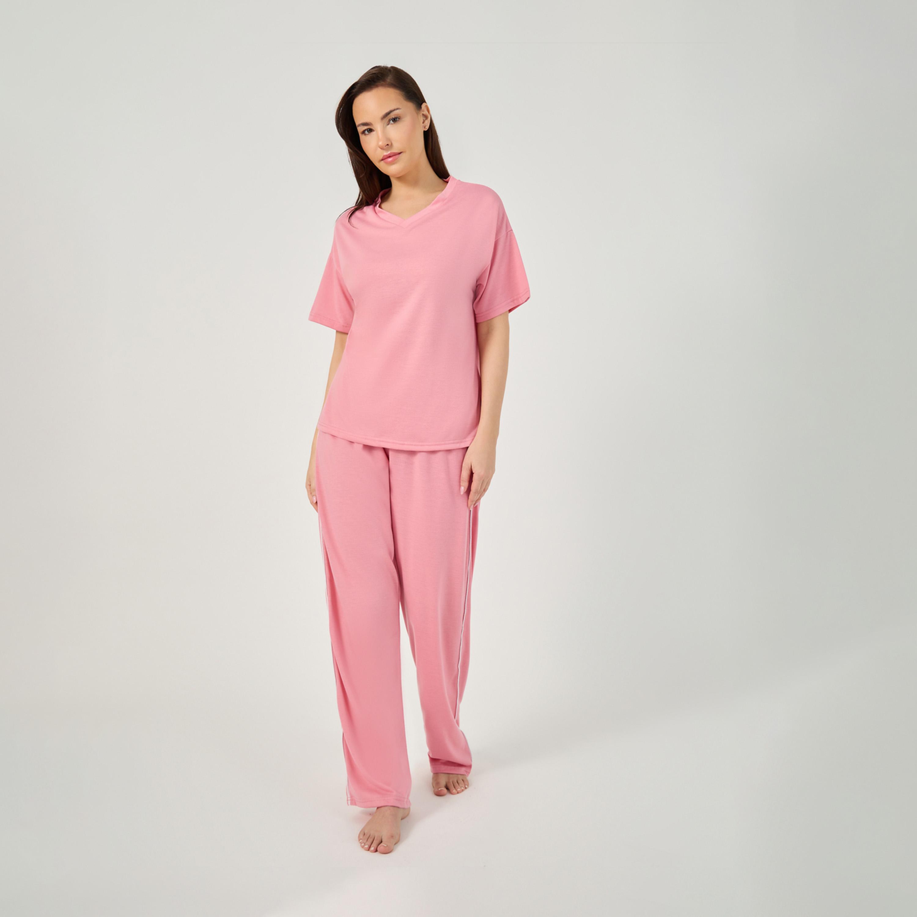 Styli Graphic Print Drop Shoulder T-Shirt And Pyjama Set-women-clothing-nightwear-pyjamas-longsets-image-2