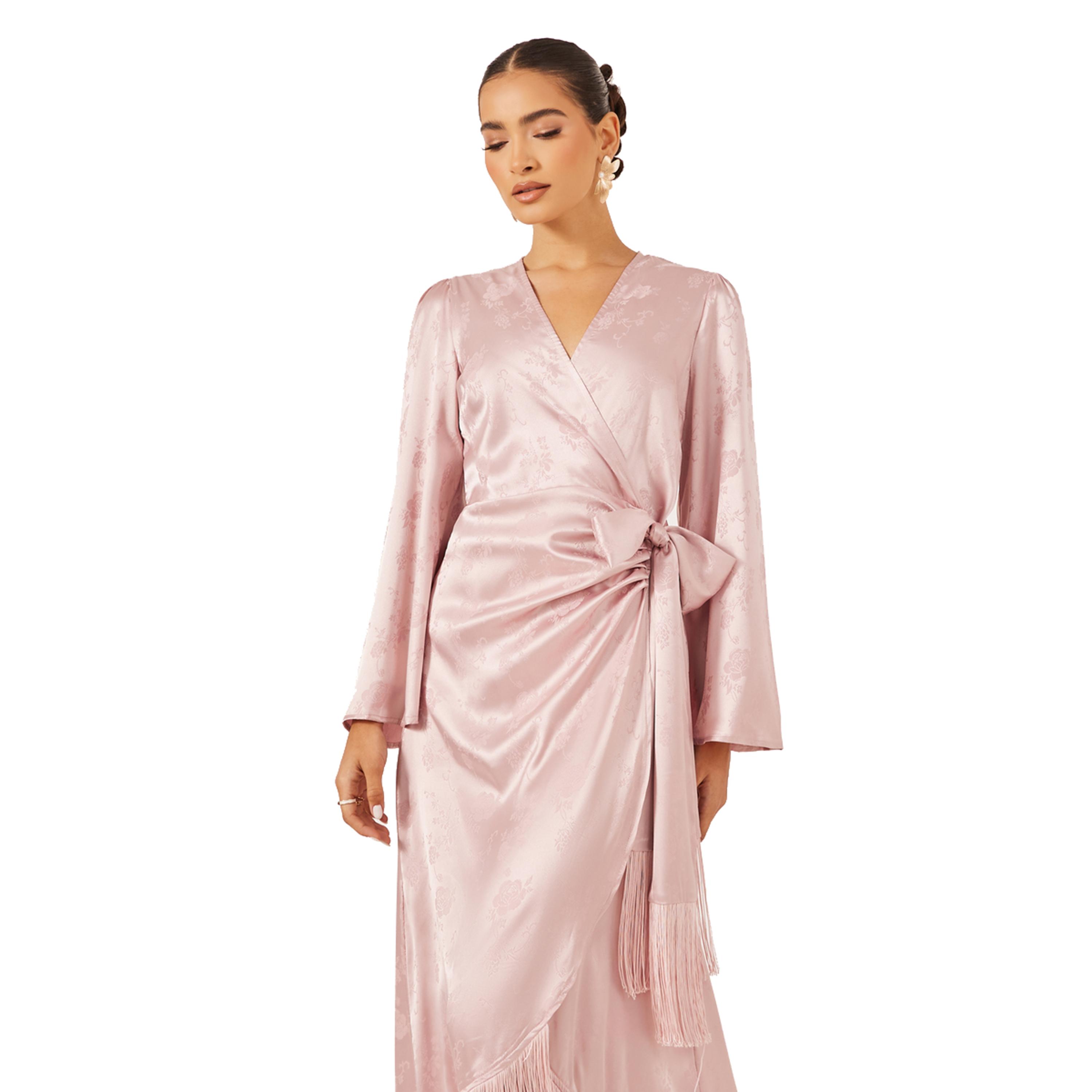 ستايلي -  فستان ماكسي طويل بأكمام طويلة وتفاصيل شرابة من الساتان-women-clothing-dresses-image-3