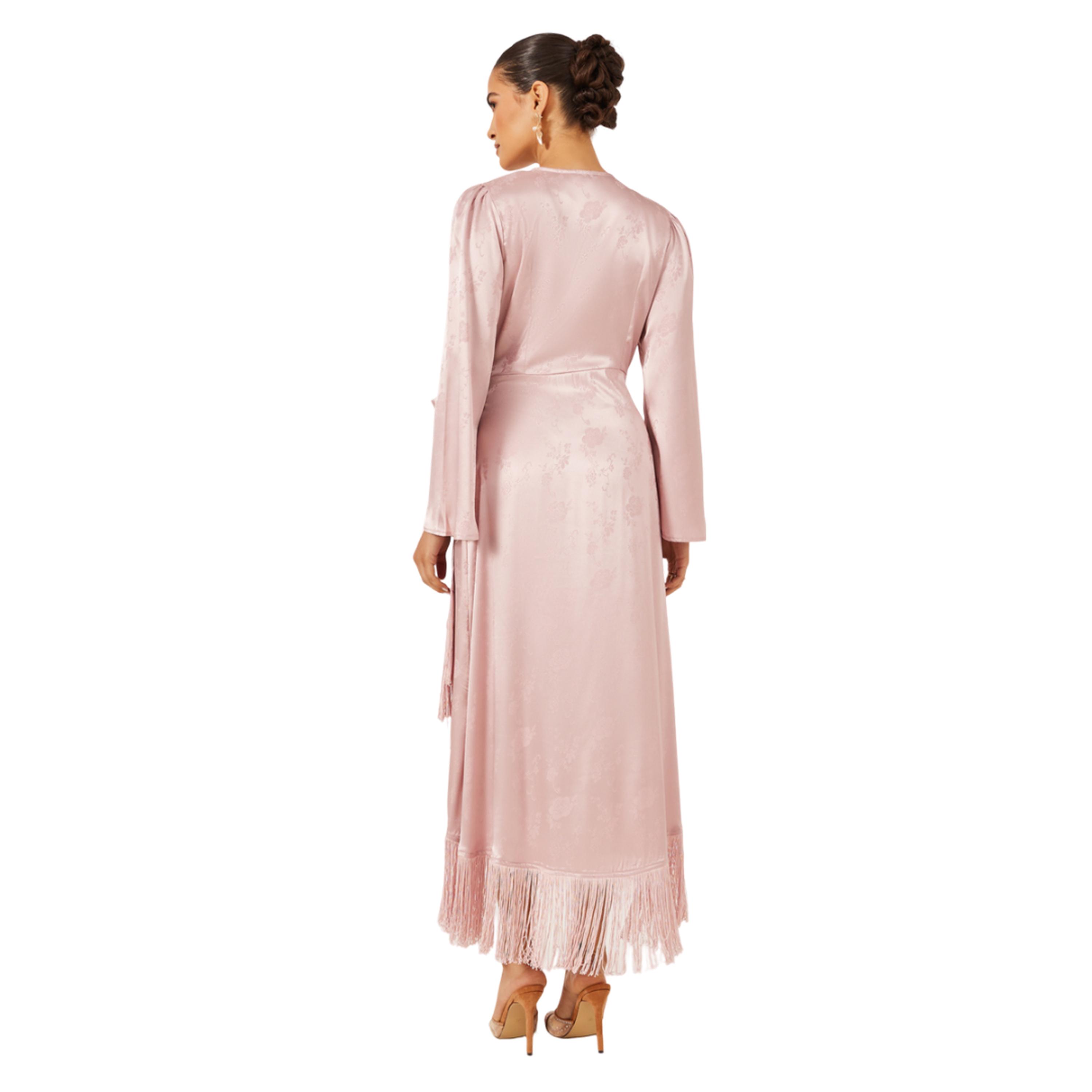 ستايلي -  فستان ماكسي طويل بأكمام طويلة وتفاصيل شرابة من الساتان-women-clothing-dresses-image-5