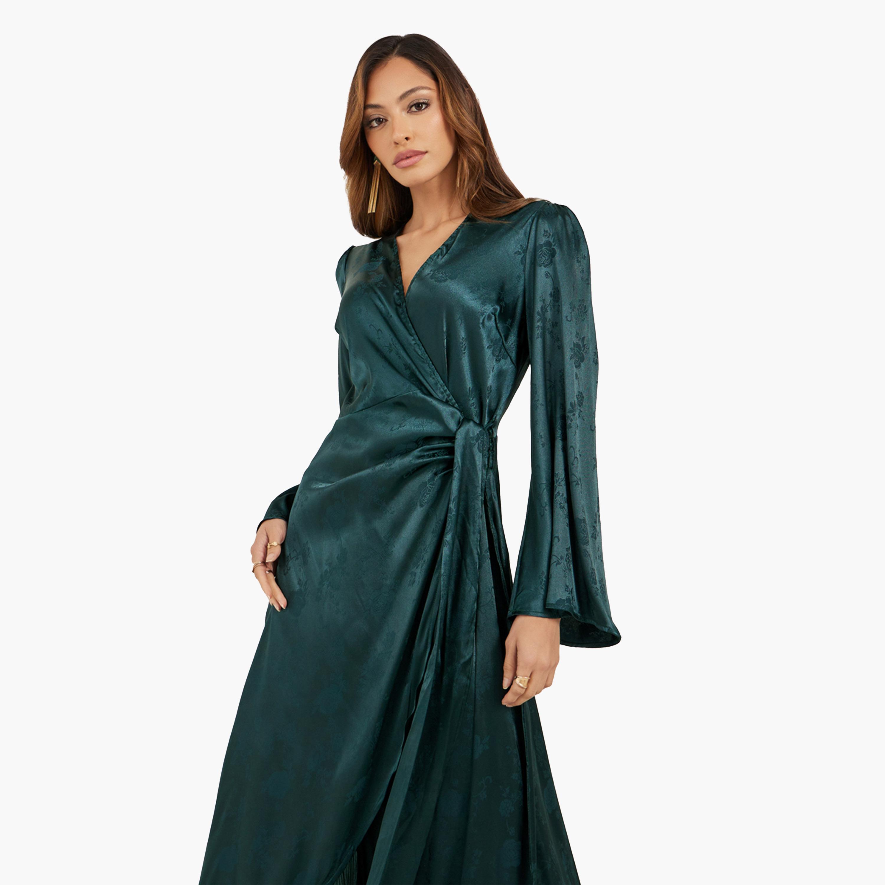 ستايلي - فستان ماكسي ساتان ملفوف بأكمام طويلة ومزين بشراشيب-women-clothing-dresses-image-3