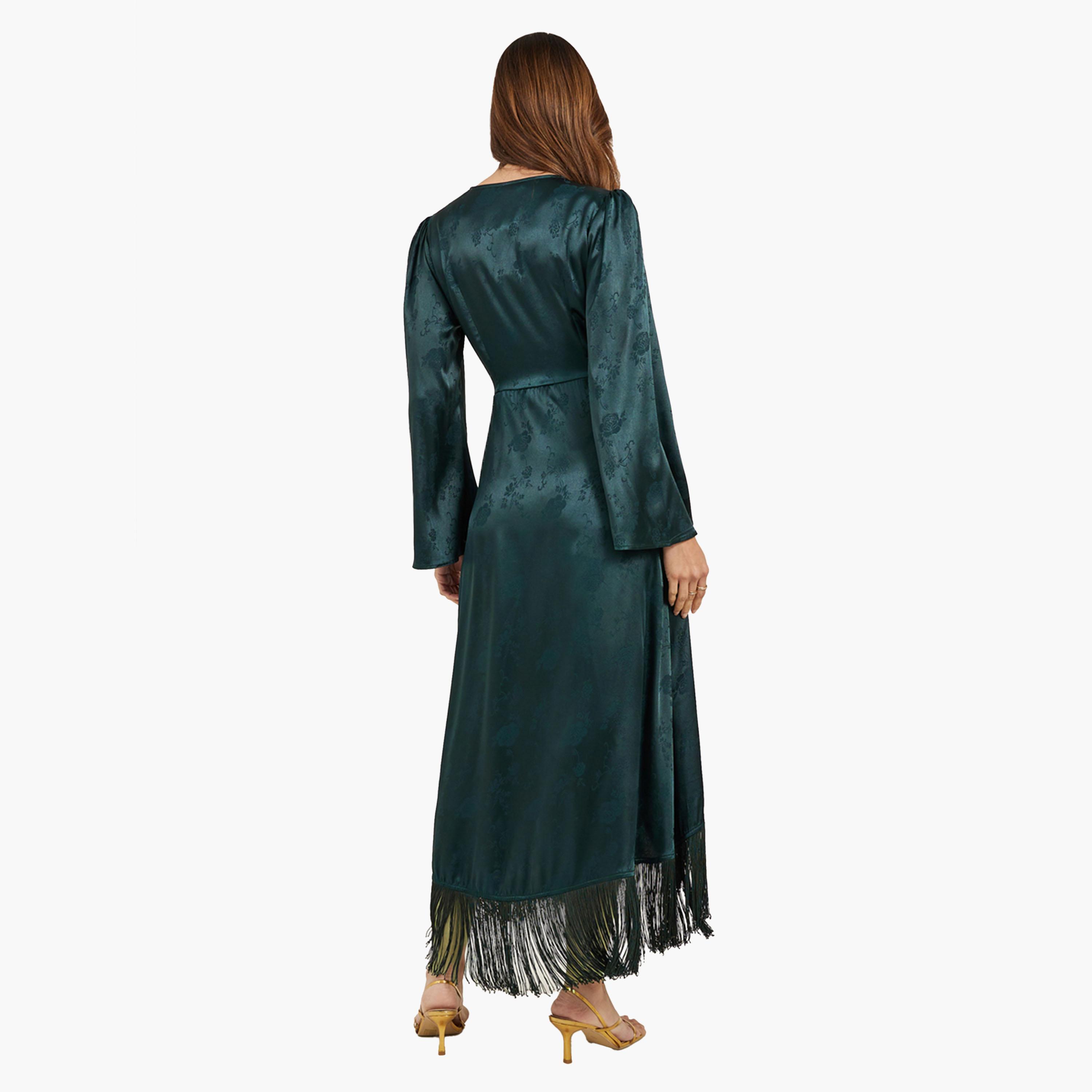 ستايلي - فستان ماكسي ساتان ملفوف بأكمام طويلة ومزين بشراشيب-women-clothing-dresses-image-5