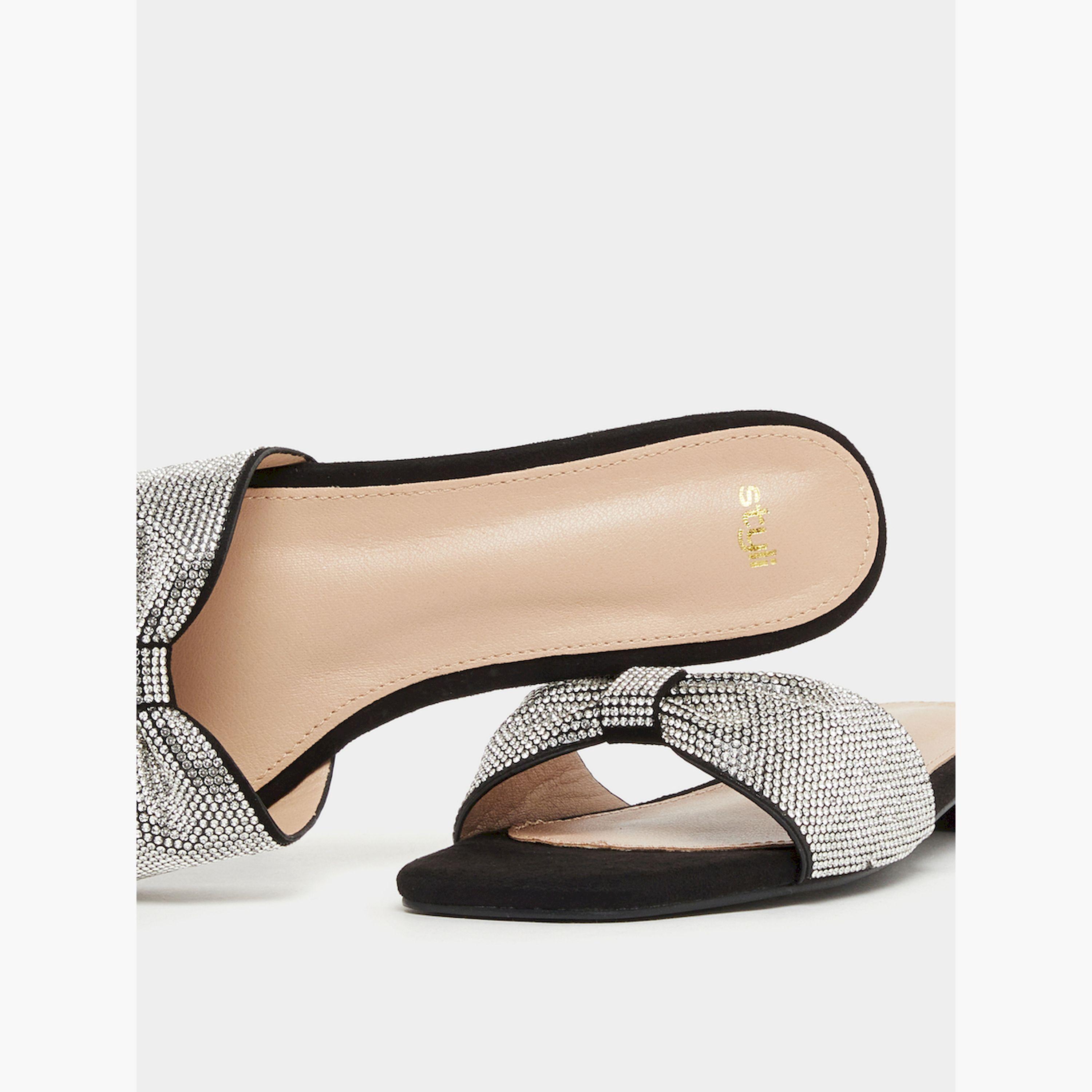 ستايلي - صندل مسطح مزين بشريط-women-shoes-sandals-flats-image-3