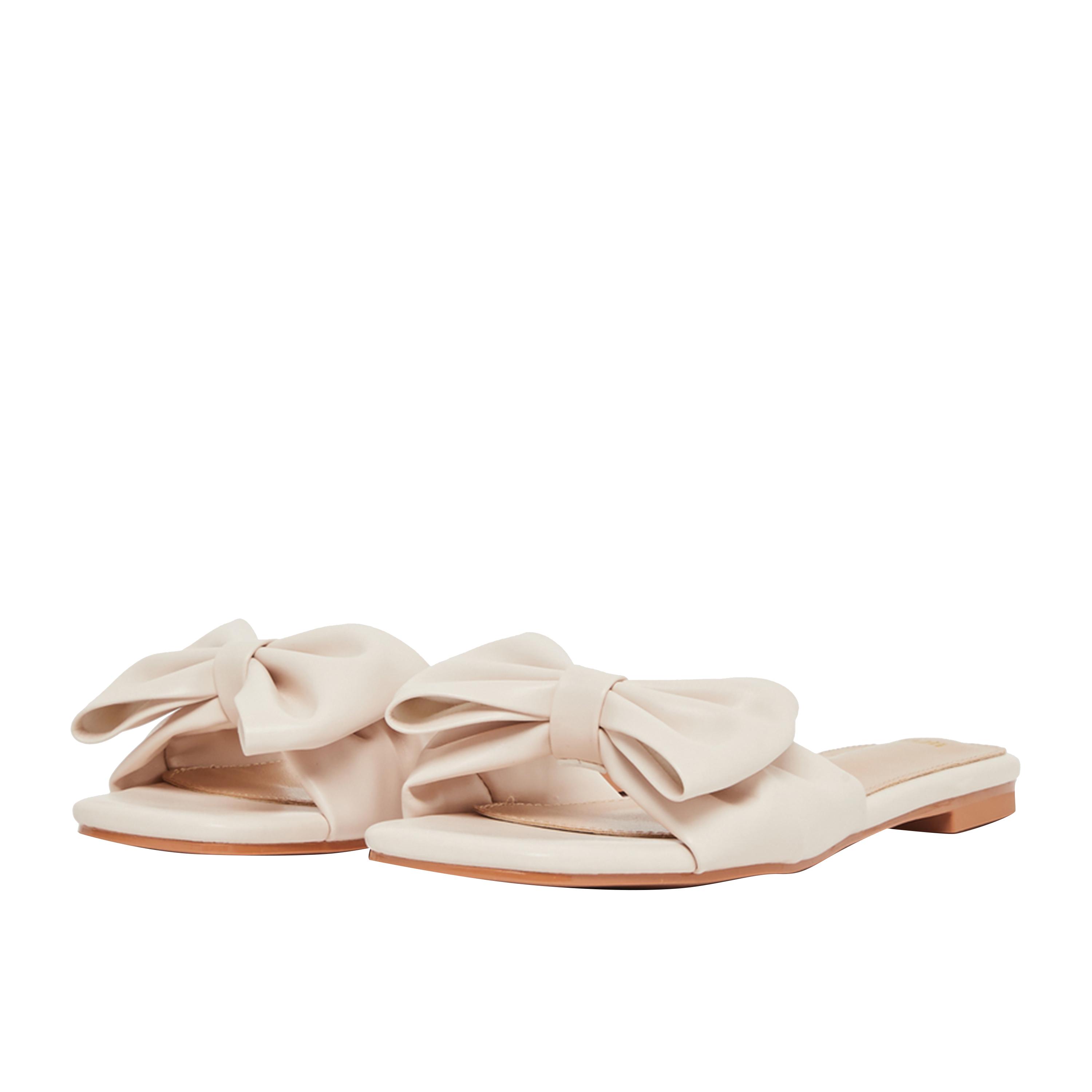 ستايلي - صندل مسطح مزين بشريط-women-shoes-sandals-flats-image-2