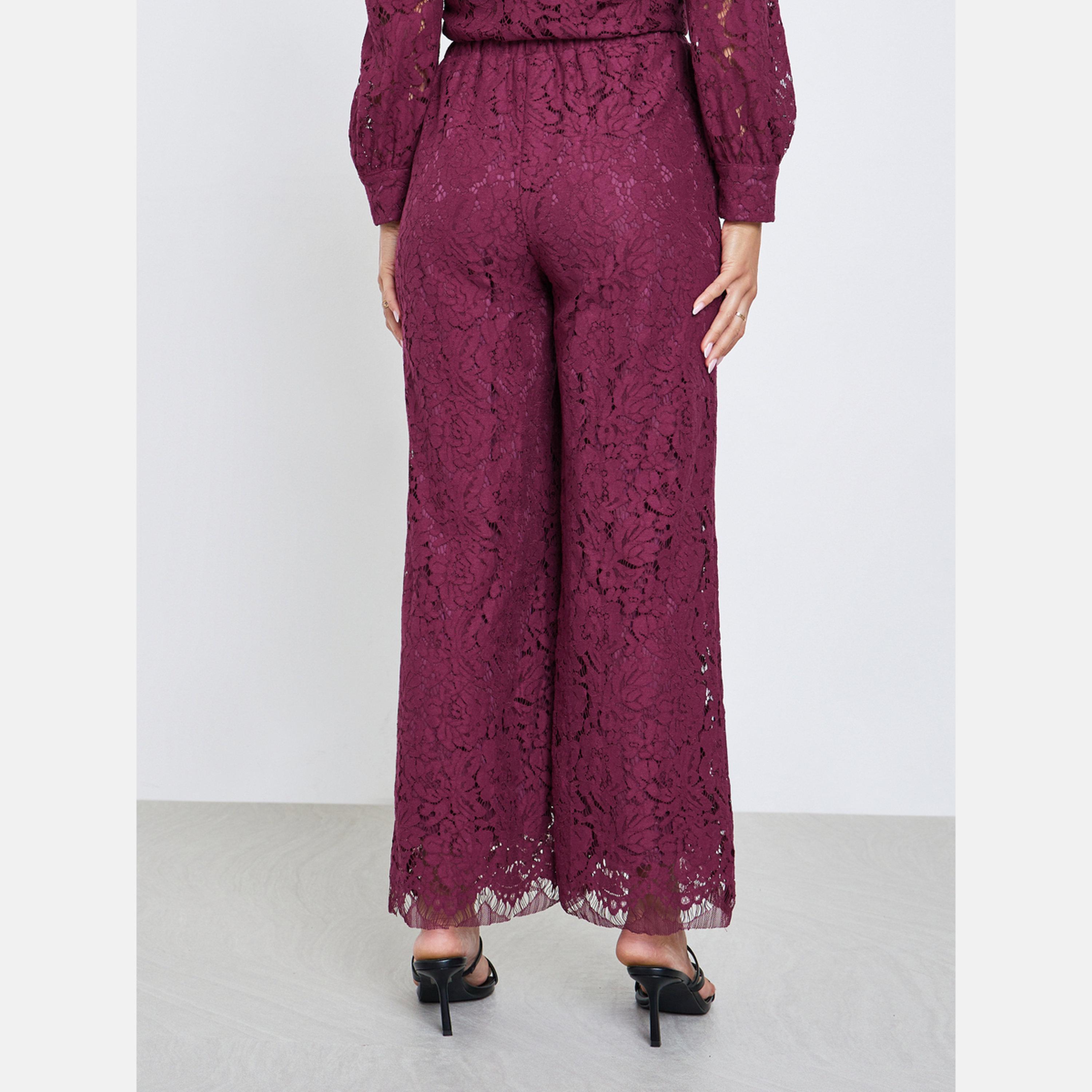 ستايلي - بنطال واسع الساق من الدانتيل باللون البرغندي-women-clothing-bottoms-trousers-image-5