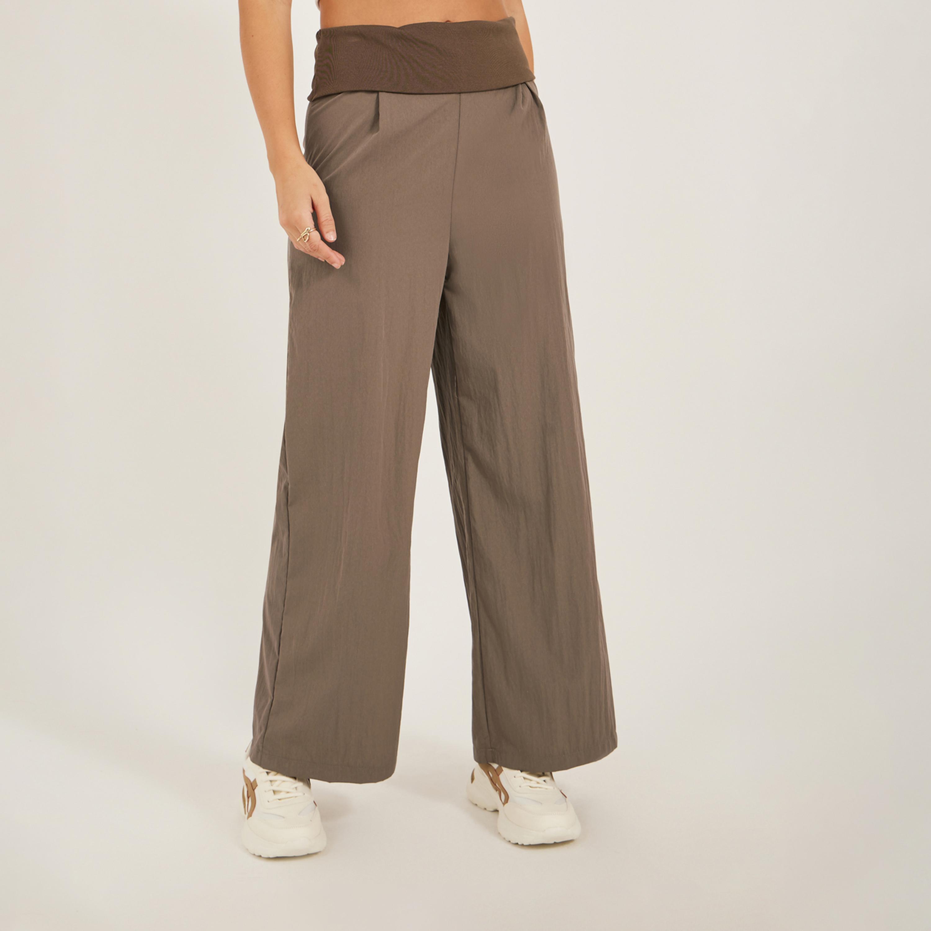 ستايلي - بنطال بخصر متوسط الارتفاع وقصة واسعة وحزام خصر عريض-women-clothing-bottoms-trousers-image-1
