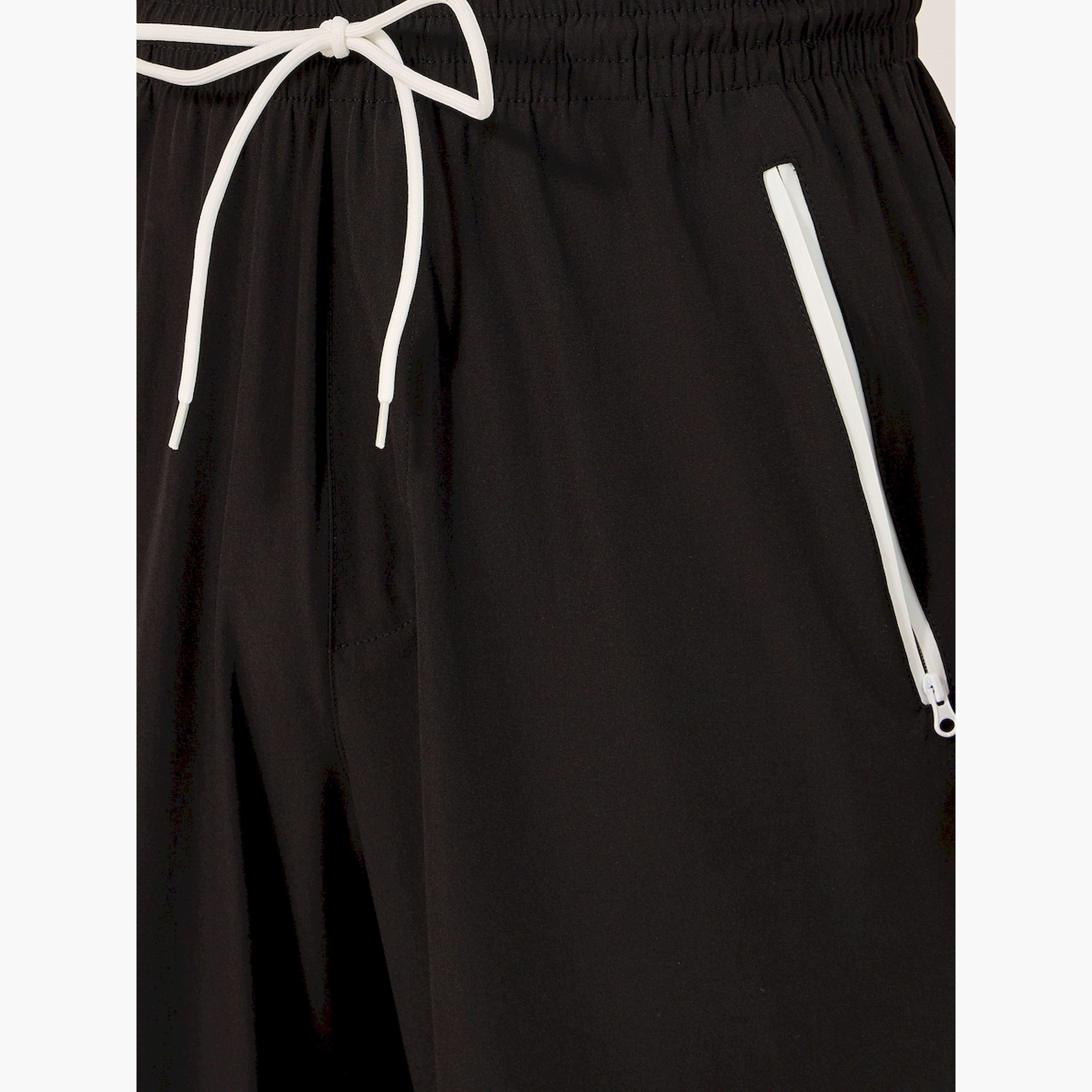 Styli Solid Relaxed Fit Elasticated Cuff Joggers with Contrast Zip detail-men-clothing-bottoms-joggers-image-3