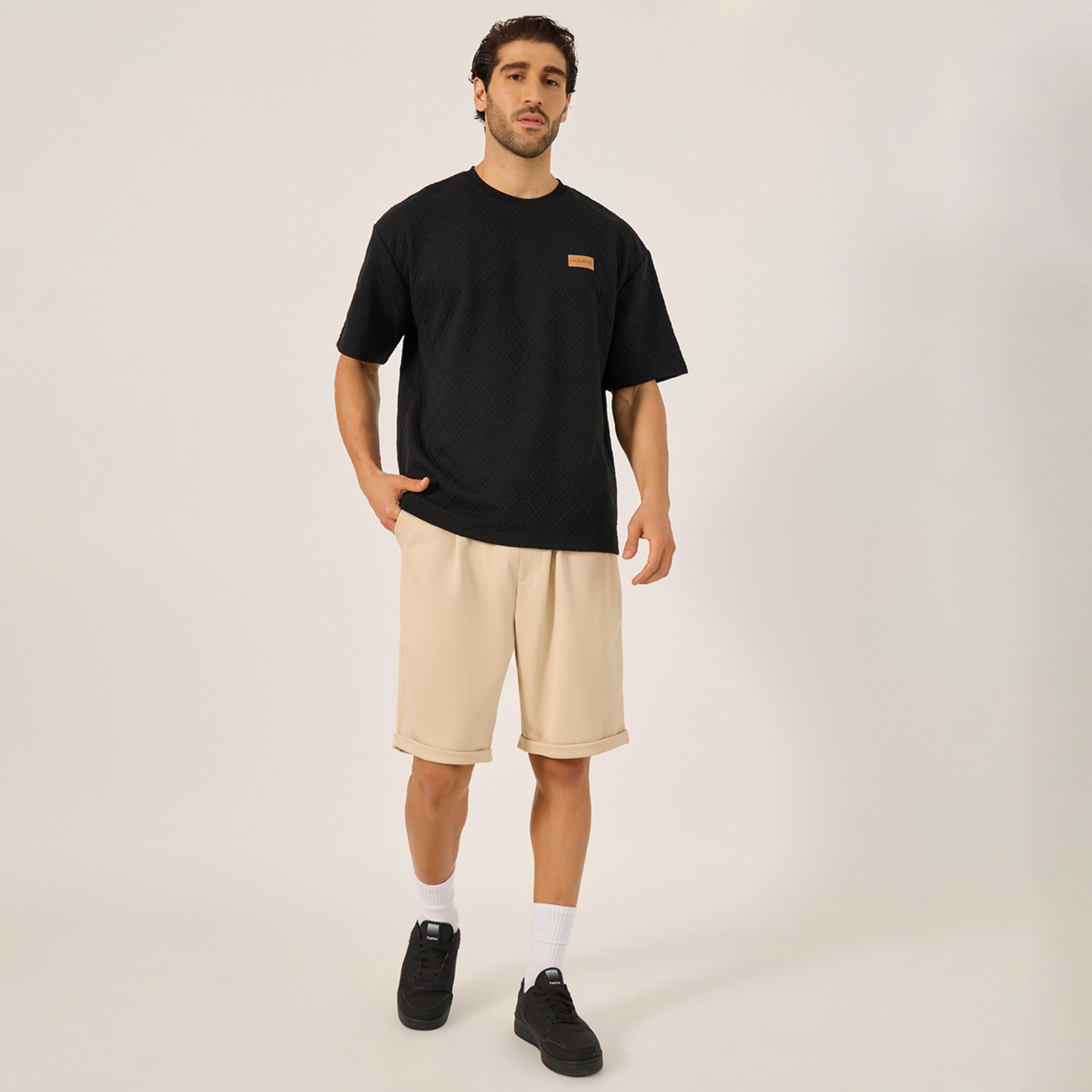 Styli Solid Turn-Up Hem Shorts-men-clothing-bottoms-shorts-image-2