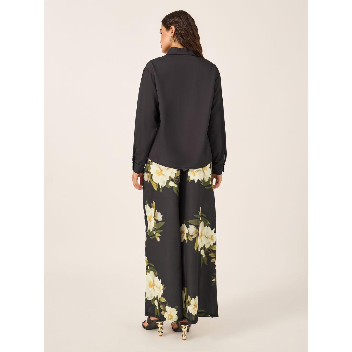 طقم منسق من بنطال بأرجل واسعة وبلوزة بطبعة زهور-women-clothing-coordsets-image-4