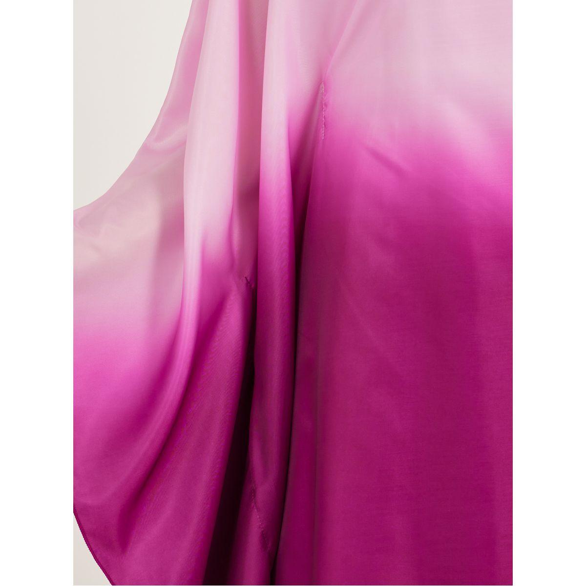 Amirah X Styli Ombre Organza Square Neck Kaftan-women-arabicclothing-kaftan-image-4