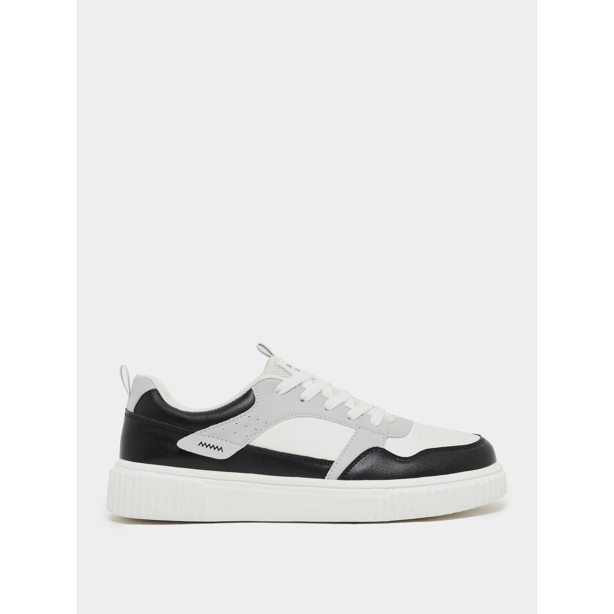 سنيكرز بنمط كتل الألوان وأربطة للإغلاق-men-shoes-sneakers-image-1