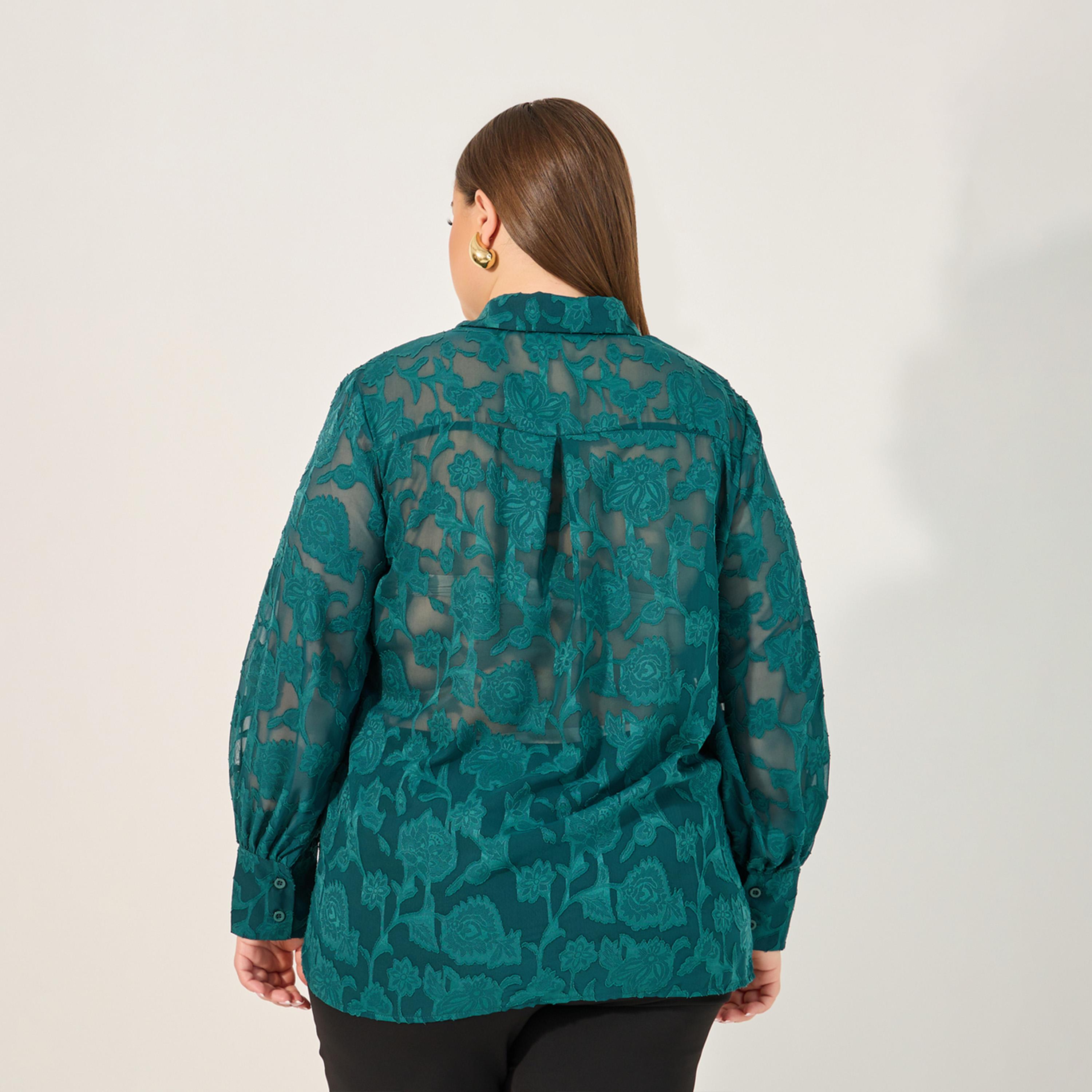 ستايلي - قميص مقاس كبير بتفاصيل دانتيل محترق وأكمام منفوخة-women-clothing-shirtsandblouses-shirts-image-4