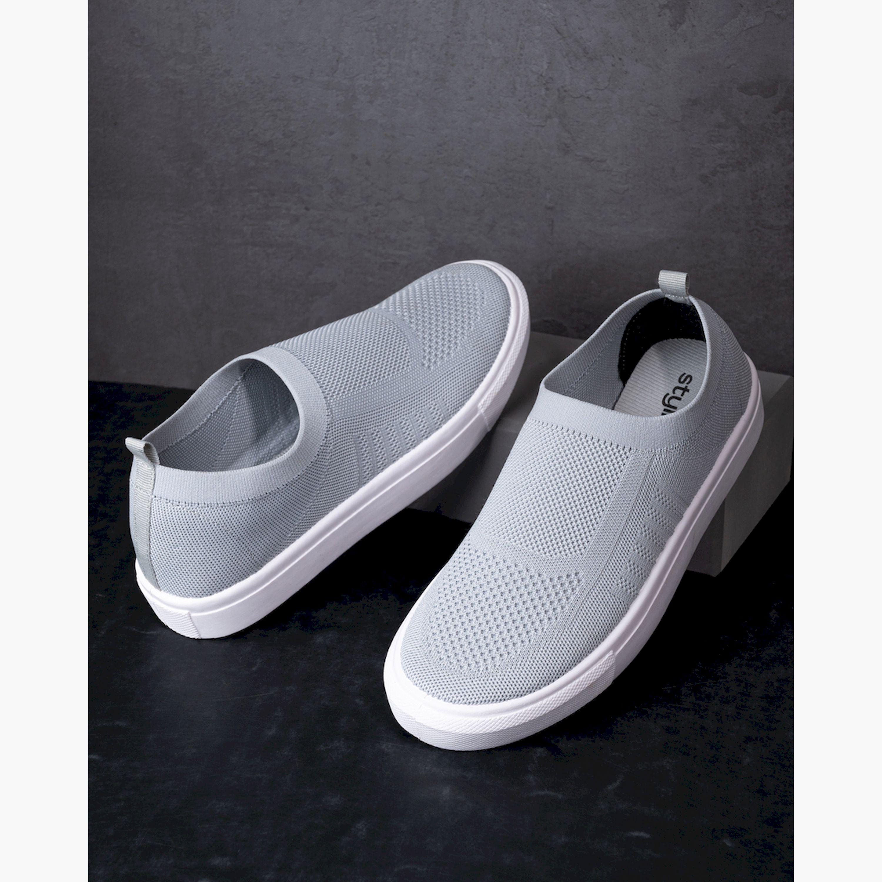 ستايلي - حذاء رياضي خفيف الوزن مريح وسهل الارتداء-men-shoes-sneakers-image-2
