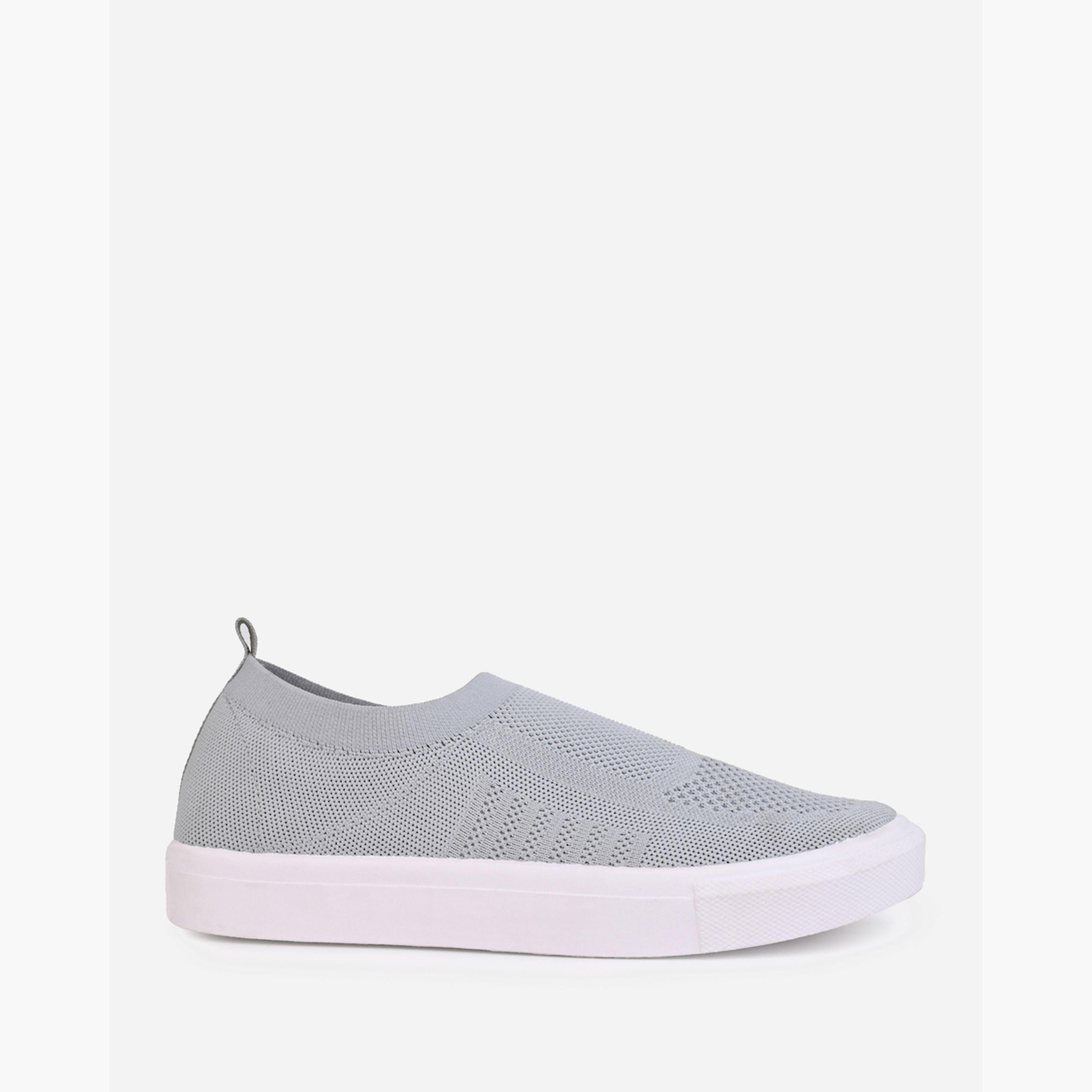 ستايلي - حذاء رياضي خفيف الوزن مريح وسهل الارتداء-men-shoes-sneakers-image-3
