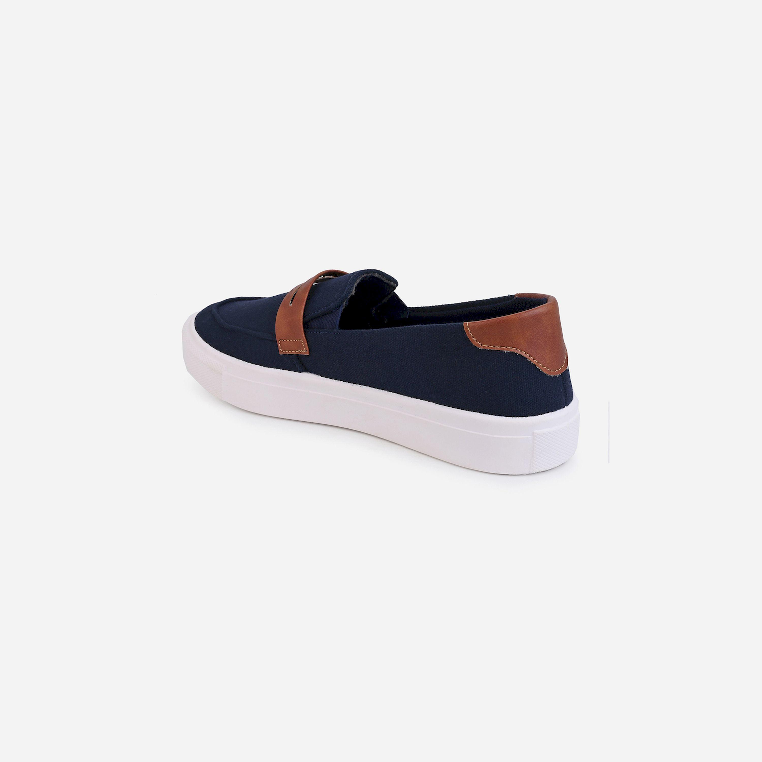 Styli Breathable Slip On Lightweight Shoes-men-shoes-sneakers-image-5
