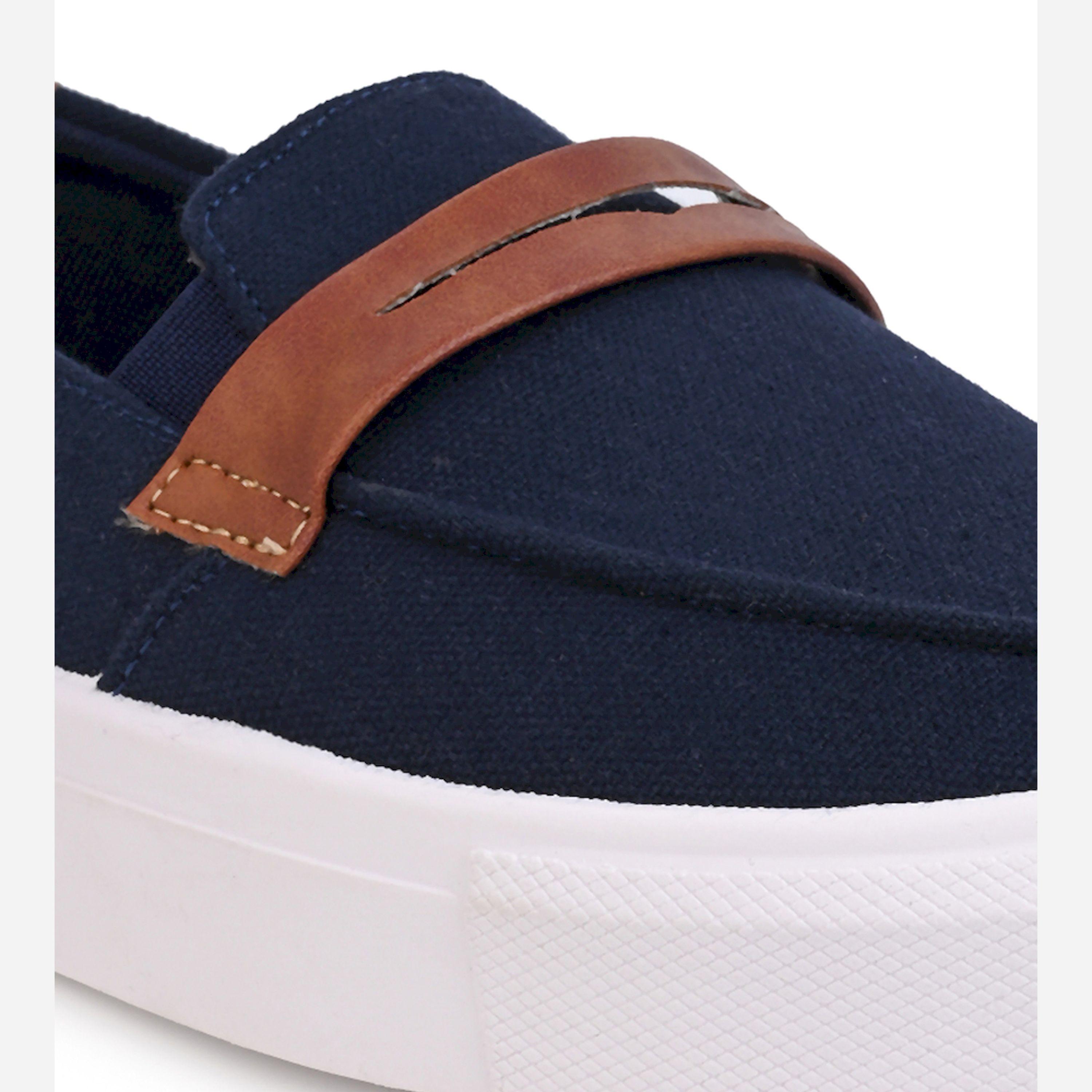 Styli Breathable Slip On Lightweight Shoes-men-shoes-sneakers-image-7