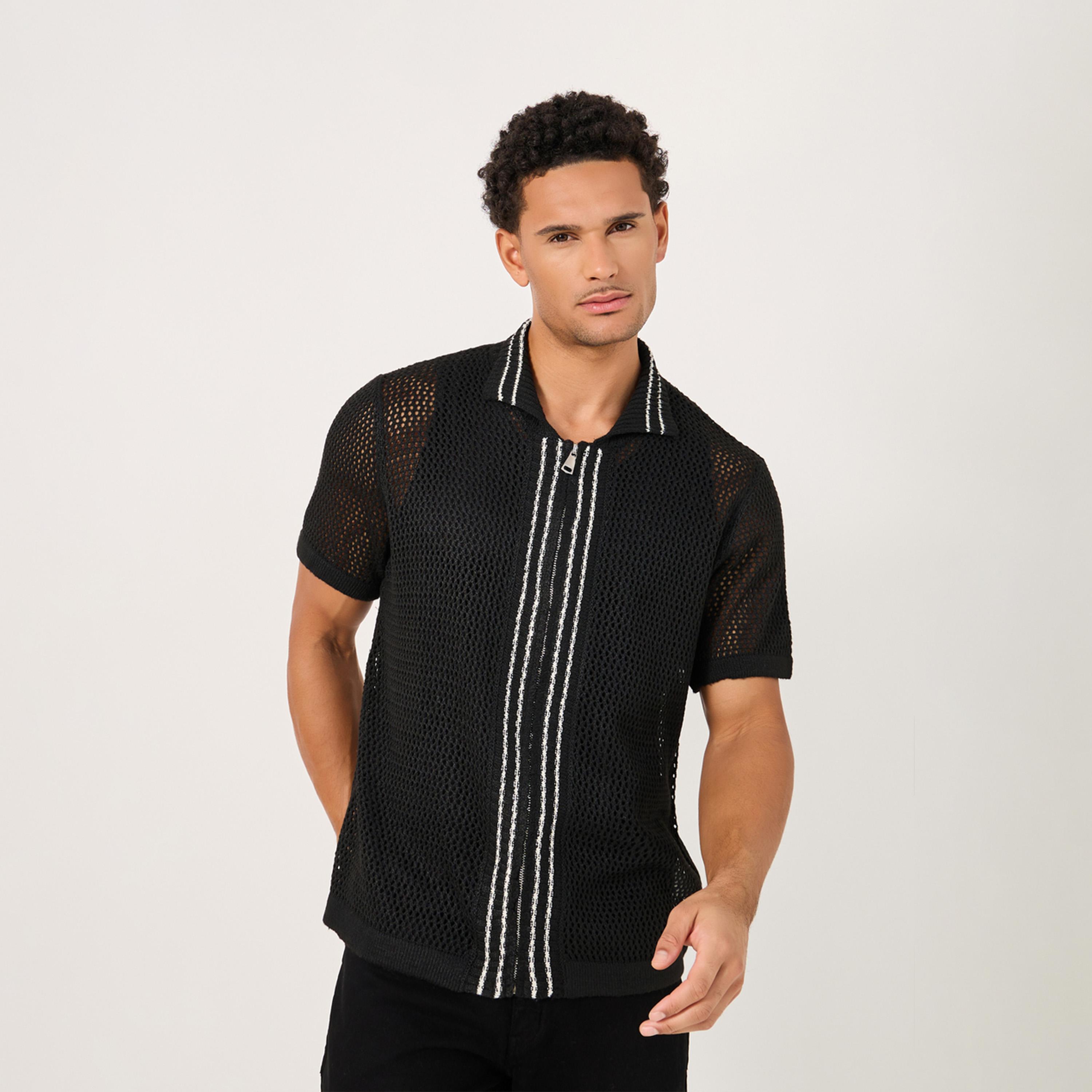 ستايلي - قميص كروشيه محبوك مريح مع حافة متباينة-men-clothing-shirts-image-1