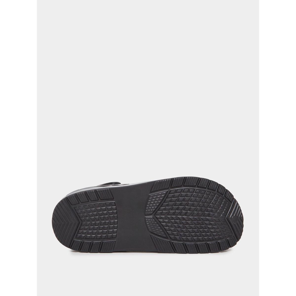 Styli Graphic Camo Heel Strap Clogs-men-shoes-sandals-image-6