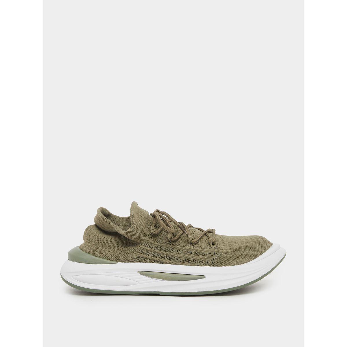 حذاء سنيكرز بتفاصيل محبوكة وكعب شانكي مع أربطة للإغلاق-men-shoes-sneakers-image-1
