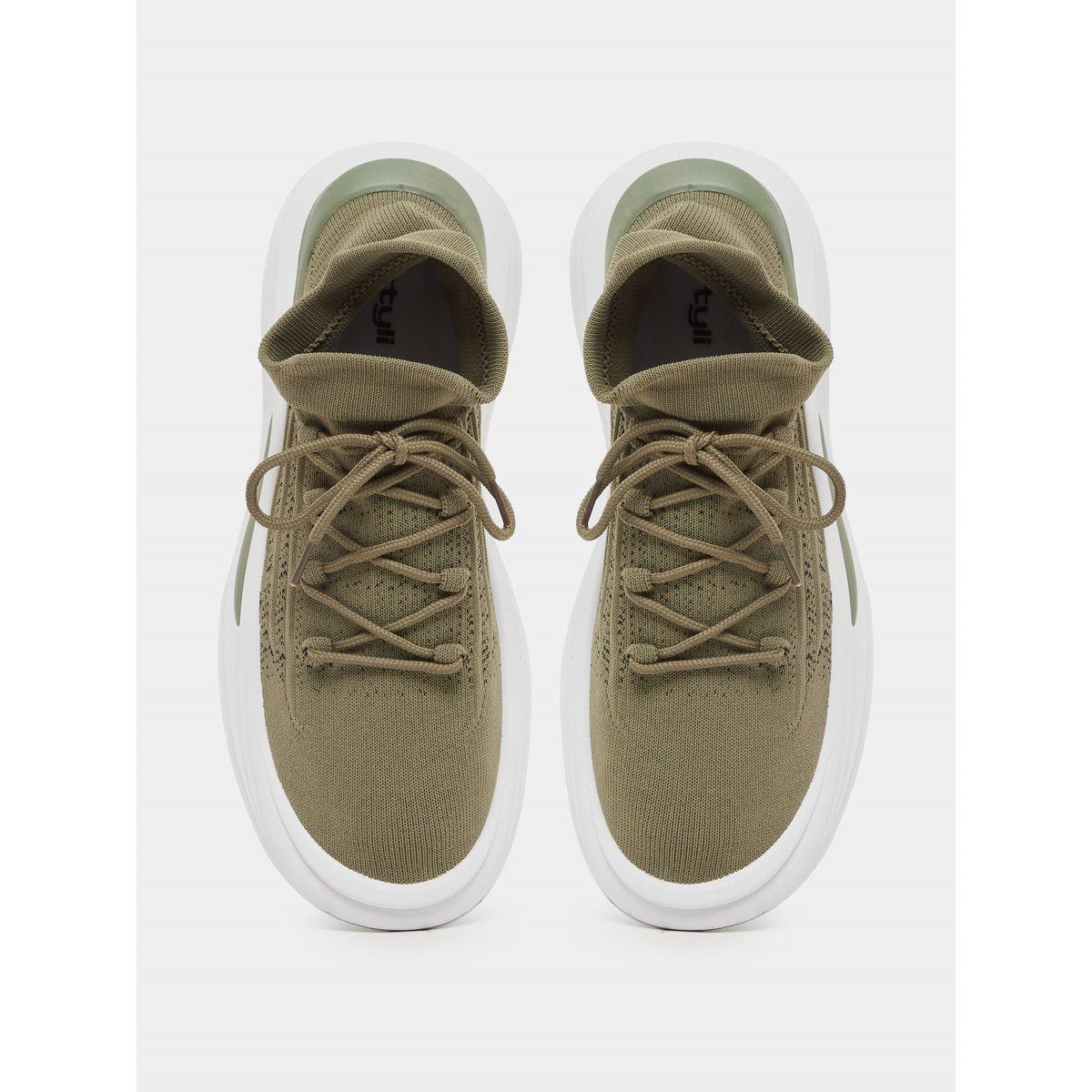 حذاء سنيكرز بتفاصيل محبوكة وكعب شانكي مع أربطة للإغلاق-men-shoes-sneakers-image-5