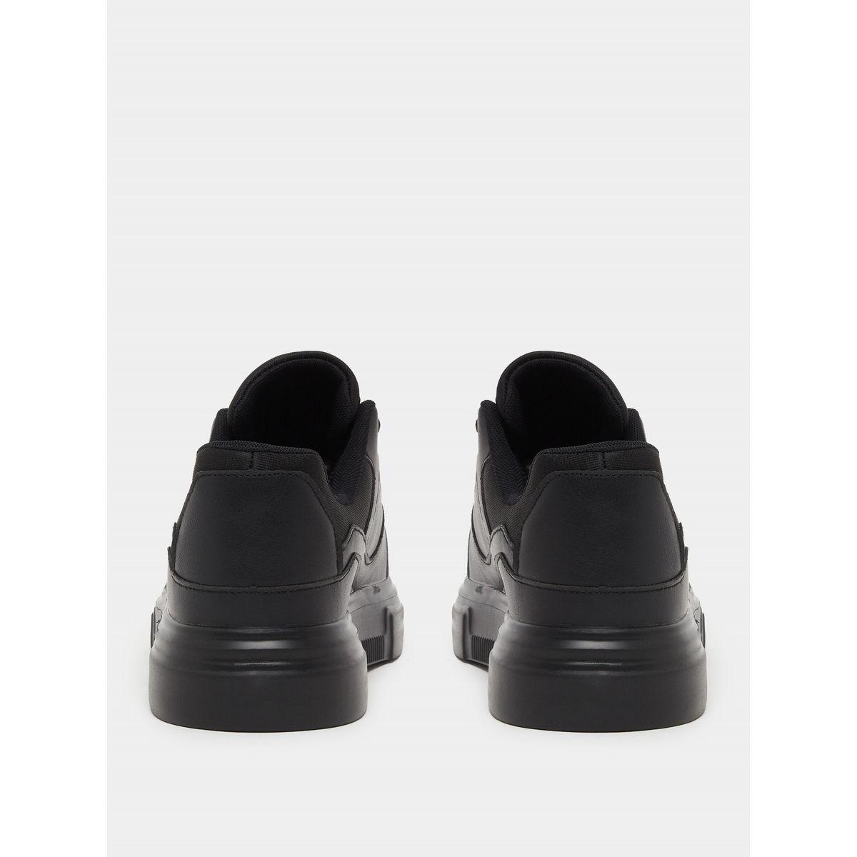 حذاء سنيكرز بنعل بلا فورم ورباط غلق-men-shoes-sneakers-image-3