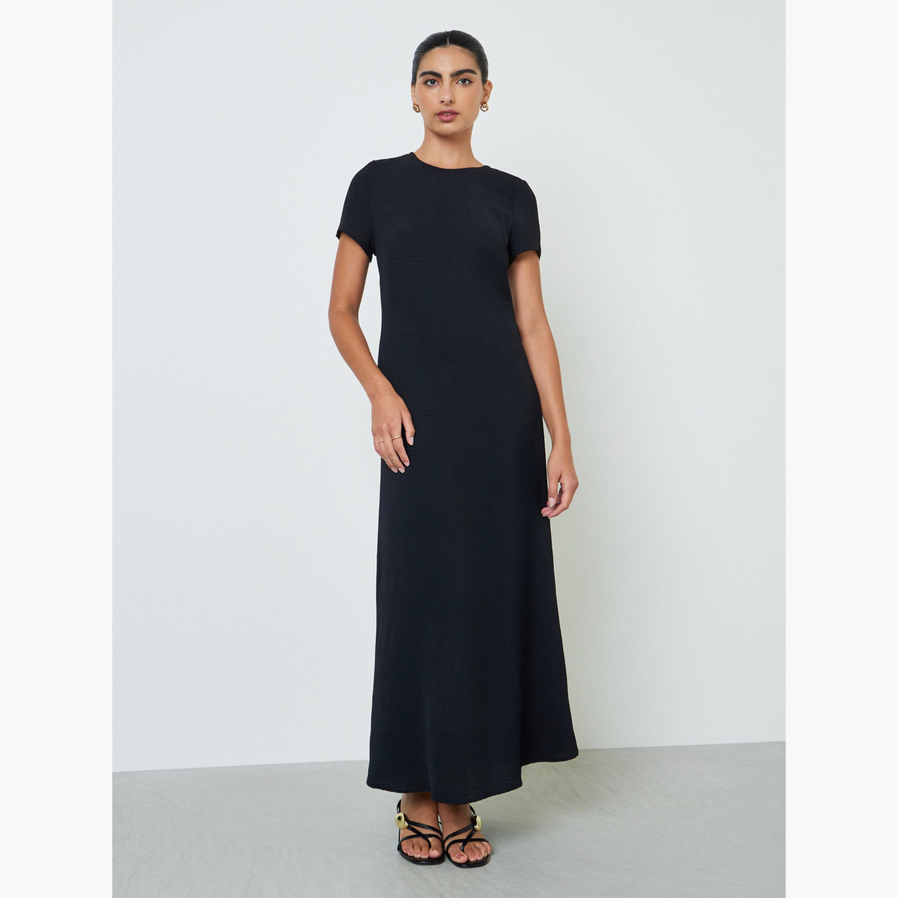 Amirah X Styli Black 2-Piece Front Open Abaya and Dress Modest Set-women-arabicclothing-sets-image-2