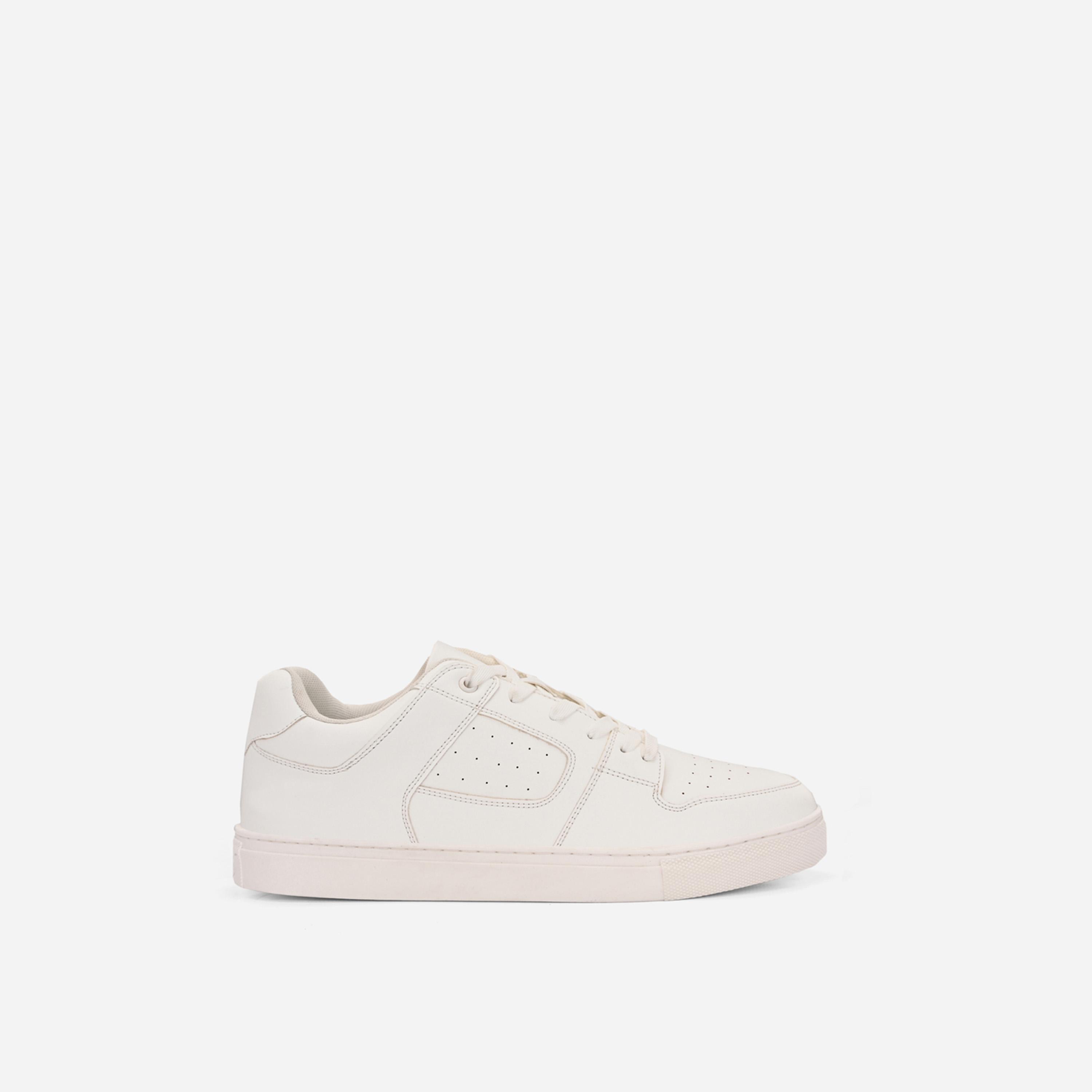 ستايلي-  حذاء رياضي ذو نعل منصة وأربطة-men-shoes-sneakers-image-1