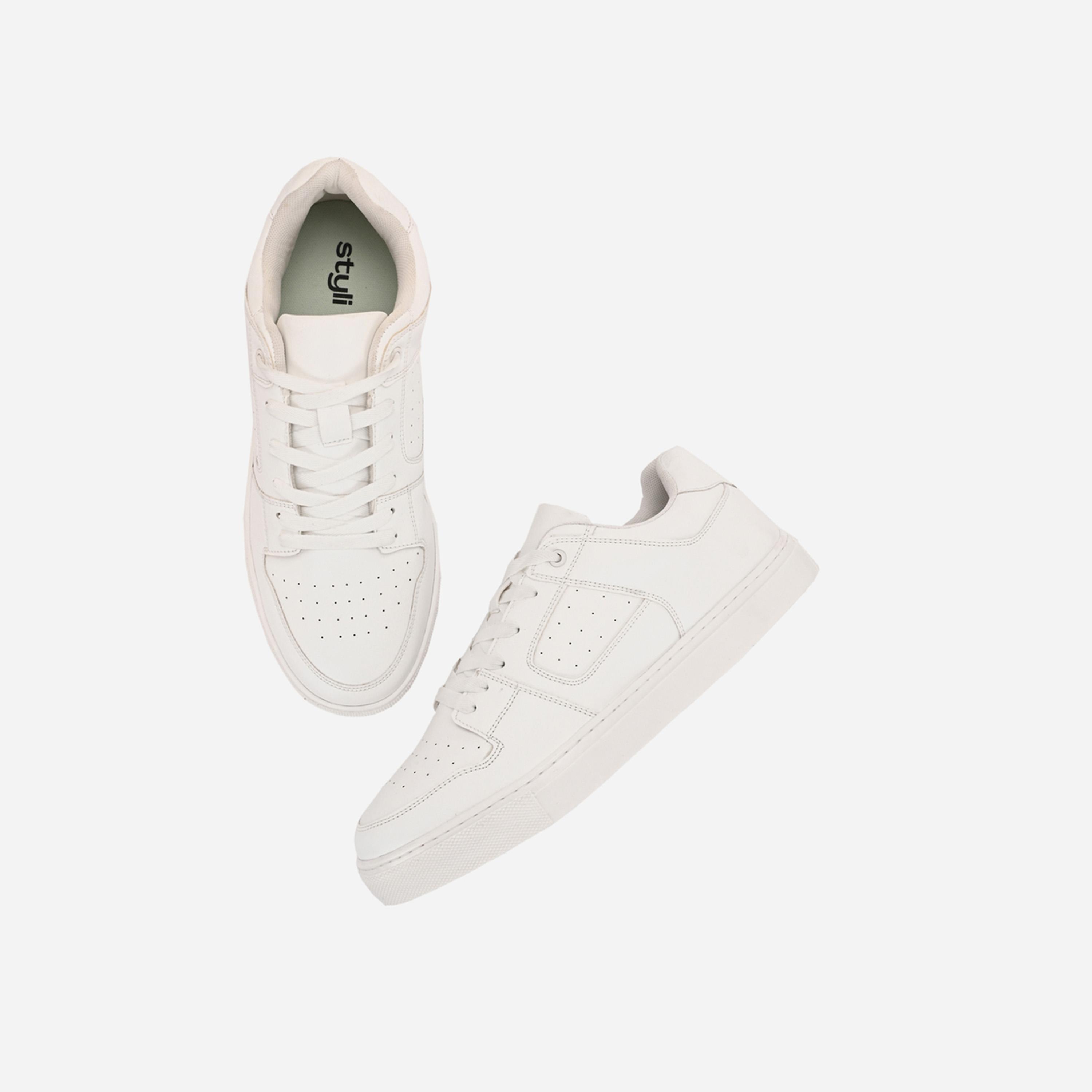 ستايلي-  حذاء رياضي ذو نعل منصة وأربطة-men-shoes-sneakers-image-3