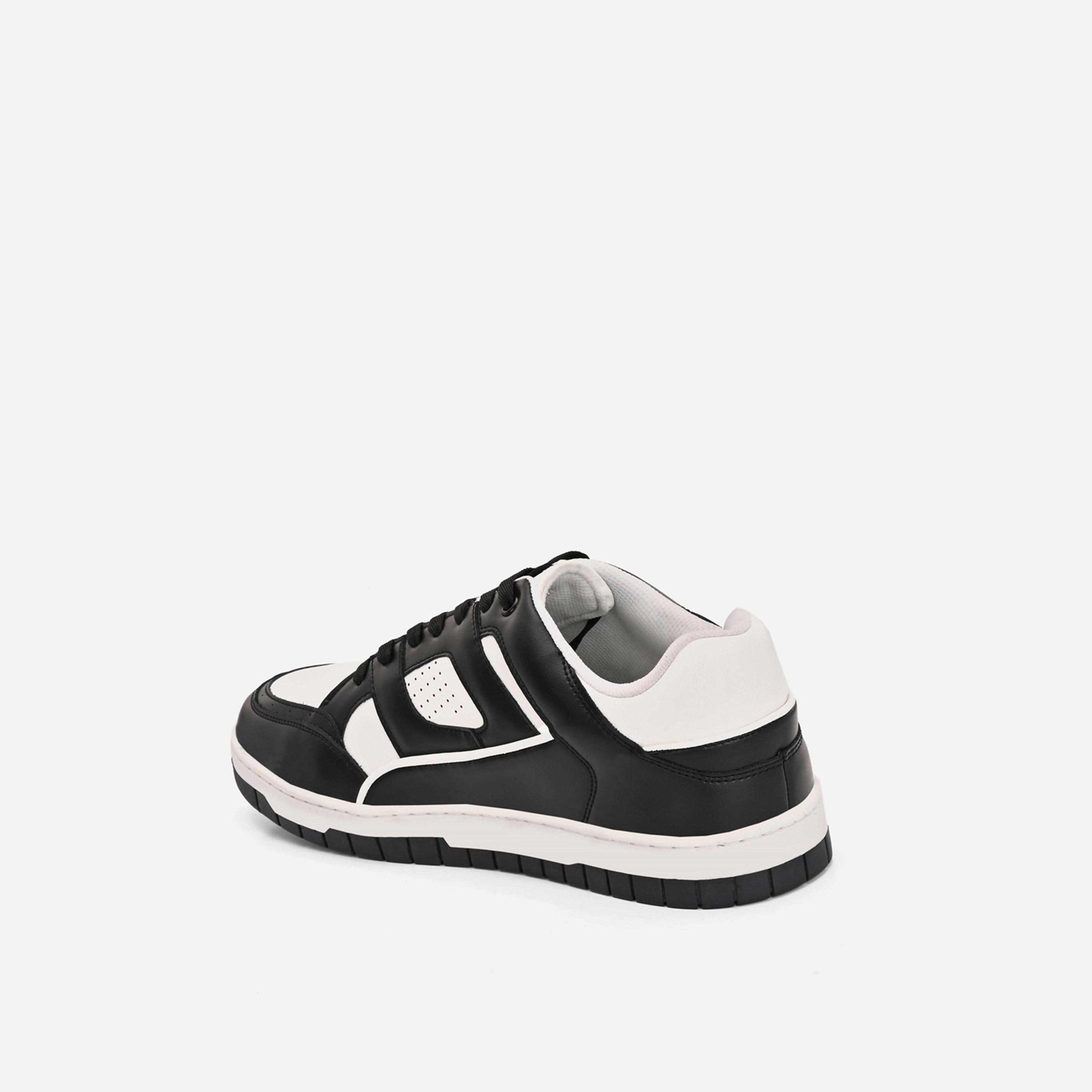 ستايلي-  أحذية رياضية بأربطة ملونة-men-shoes-sneakers-image-6
