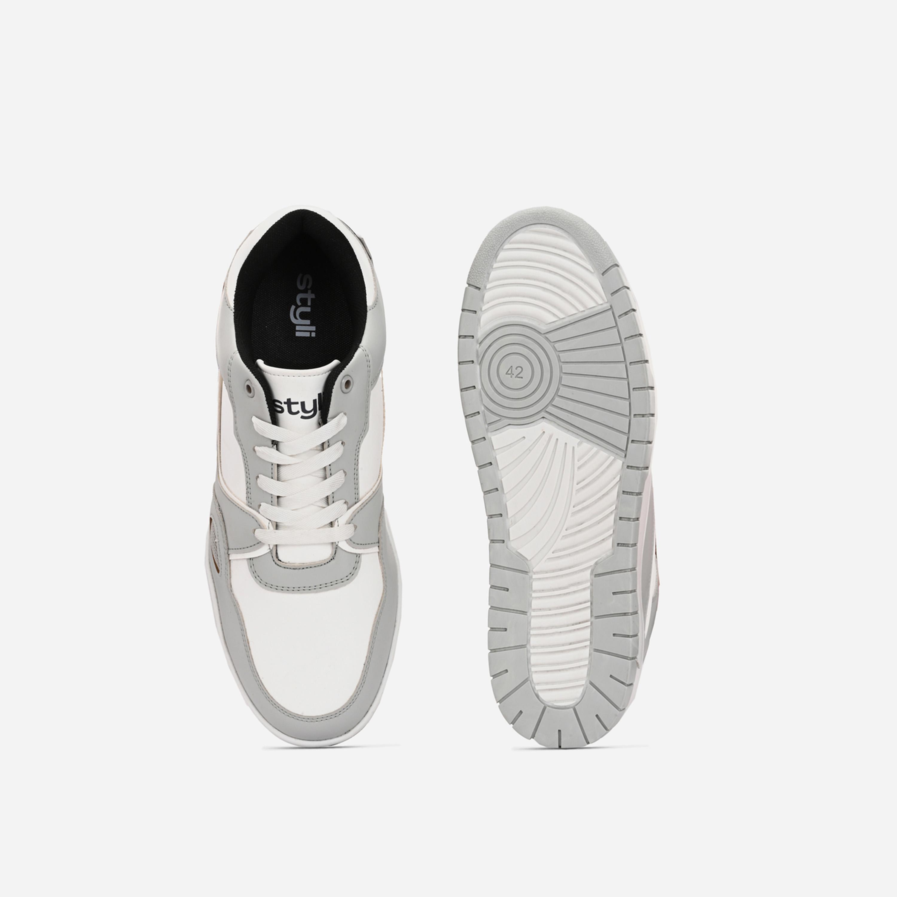 ستايلي-  حذاء رياضي منخفض الرقبة بأربطة-men-shoes-sneakers-image-5