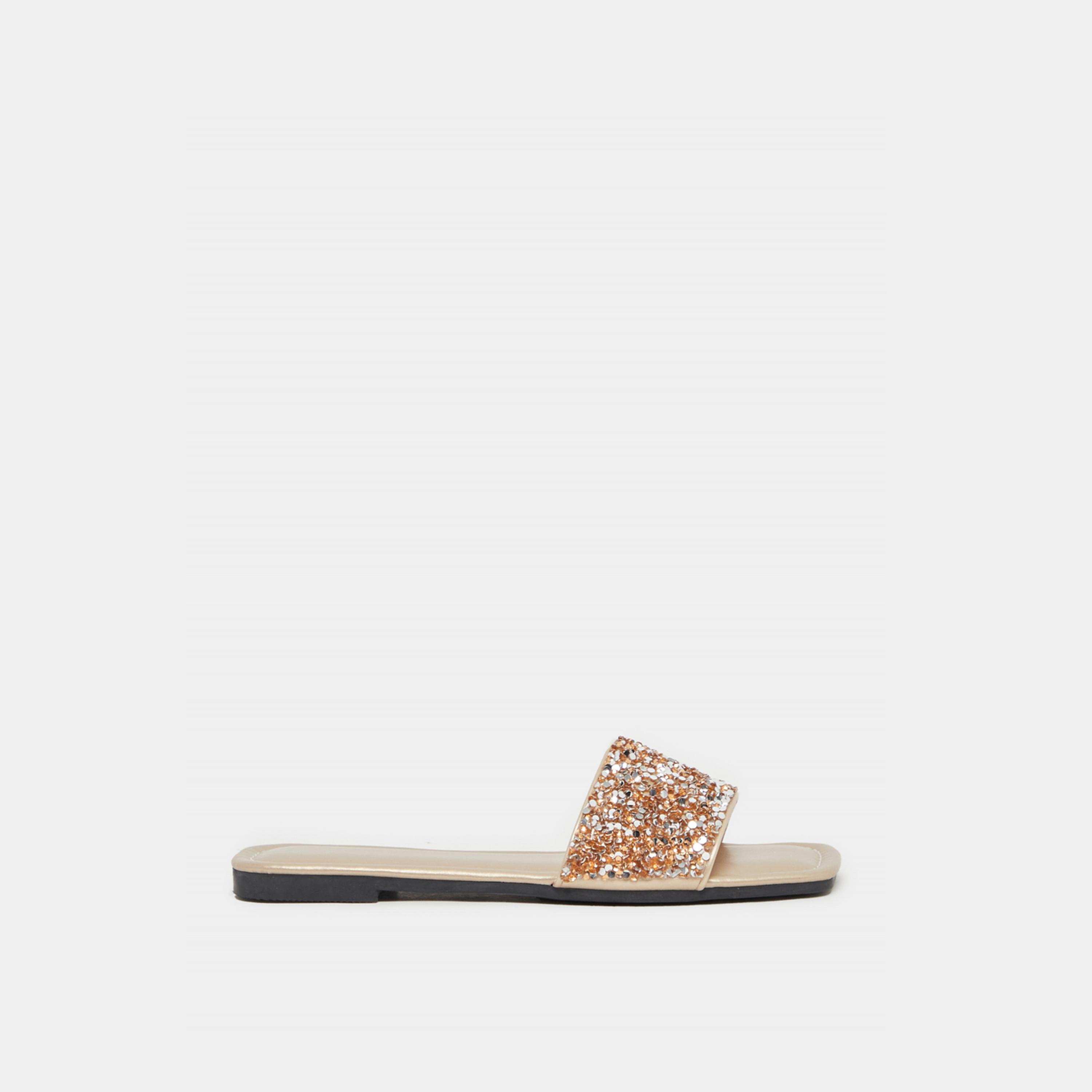 صندل سهل الارتداء بتفاصيل منمقة-women-shoes-flipflopsandslides-image-1