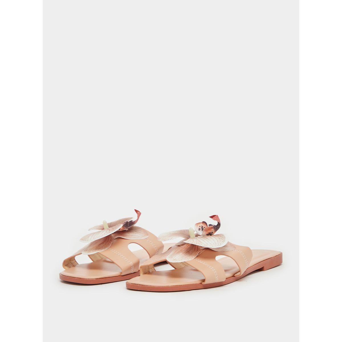 Take Two Flower Accent Flat Sandals-women-shoes-flipflopsandslides-image-2