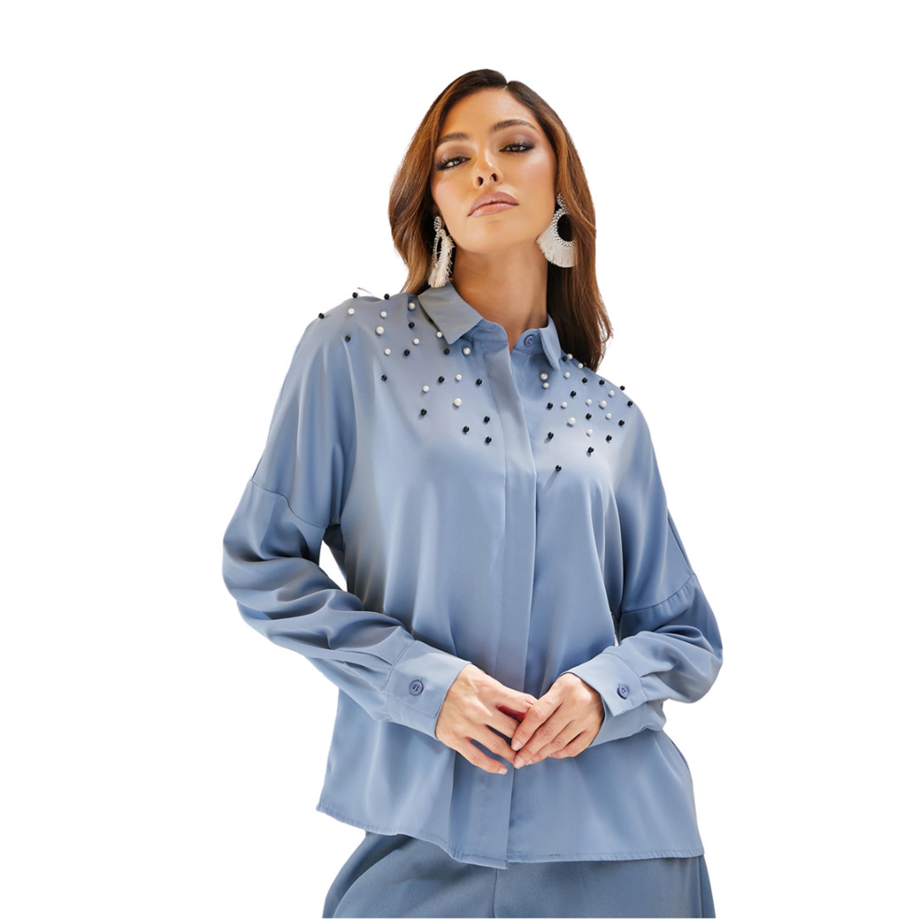 ستايلي - قميص بقصّة عادية وياقة واسعة ومزخرف-women-clothing-shirtsandblouses-shirts-image-2
