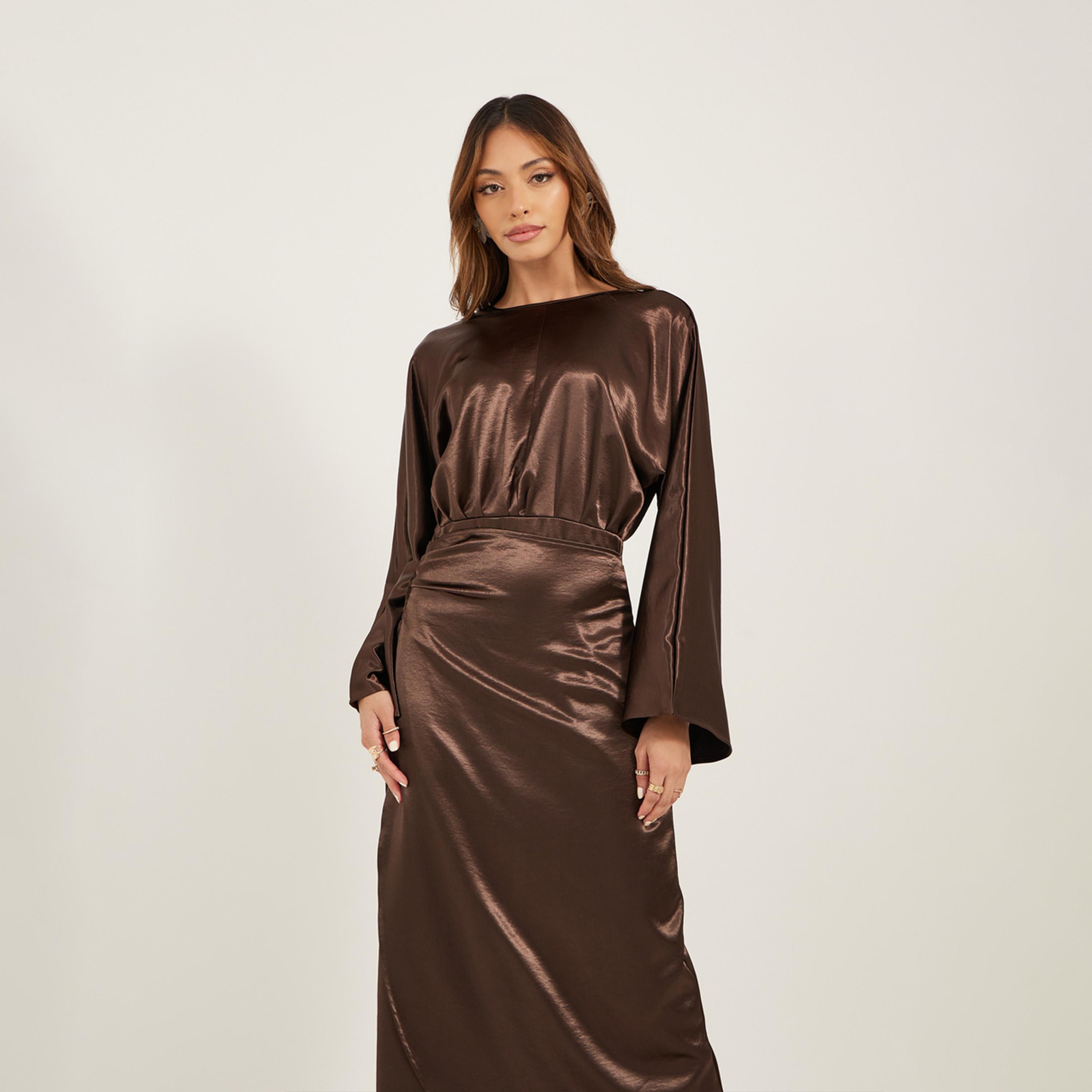 ستايلي - فستان ماكسي ملفوف سادة بأكمام طويلة وقصّة A-women-clothing-dresses-image-3