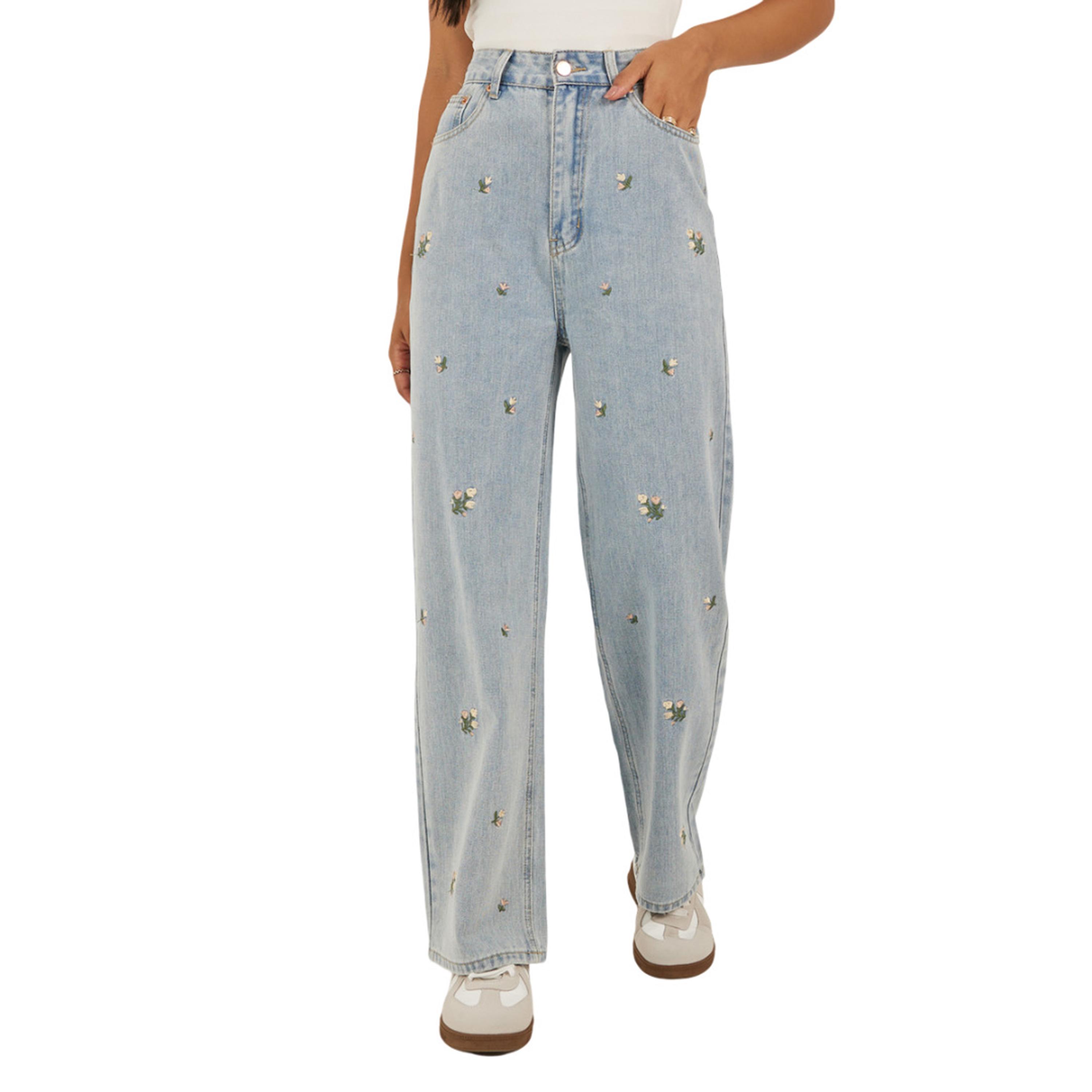 ستايلي -  بنطال جينز بقصّة مستقيمة ومطرّز وباهت اللون-women-clothing-bottoms-jeans-image-2