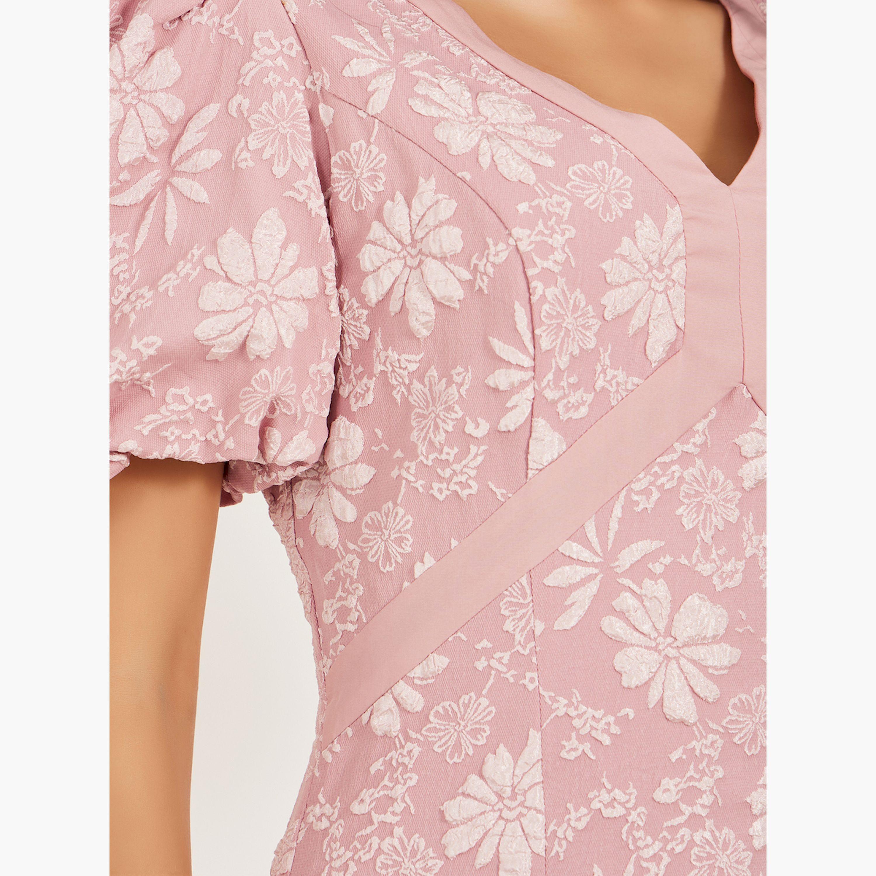 ستايلي - فستان ميدي بأكمام منتفخة ومزين بالورود-women-clothing-dresses-image-4