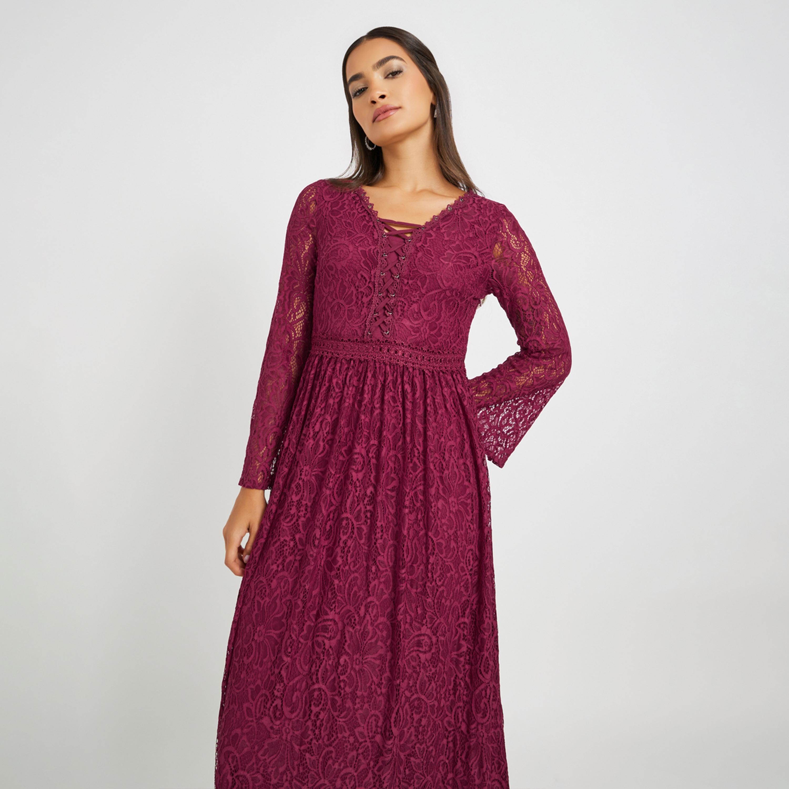 ستايلي - فستان ماكسي بأكمام طويلة من الدانتيل وقصة A-women-clothing-dresses-image-2