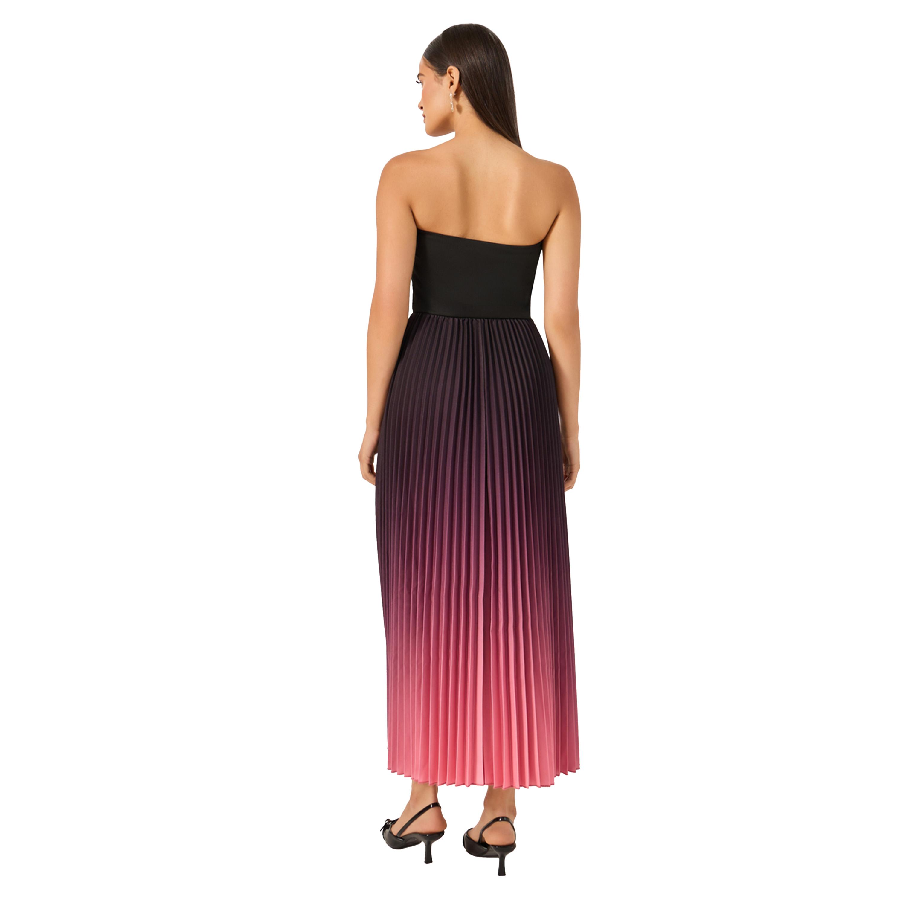 ستايلي - فستان ميدي بدون حمالات بلون أومبري وكسرات أكورديون-women-clothing-dresses-image-5