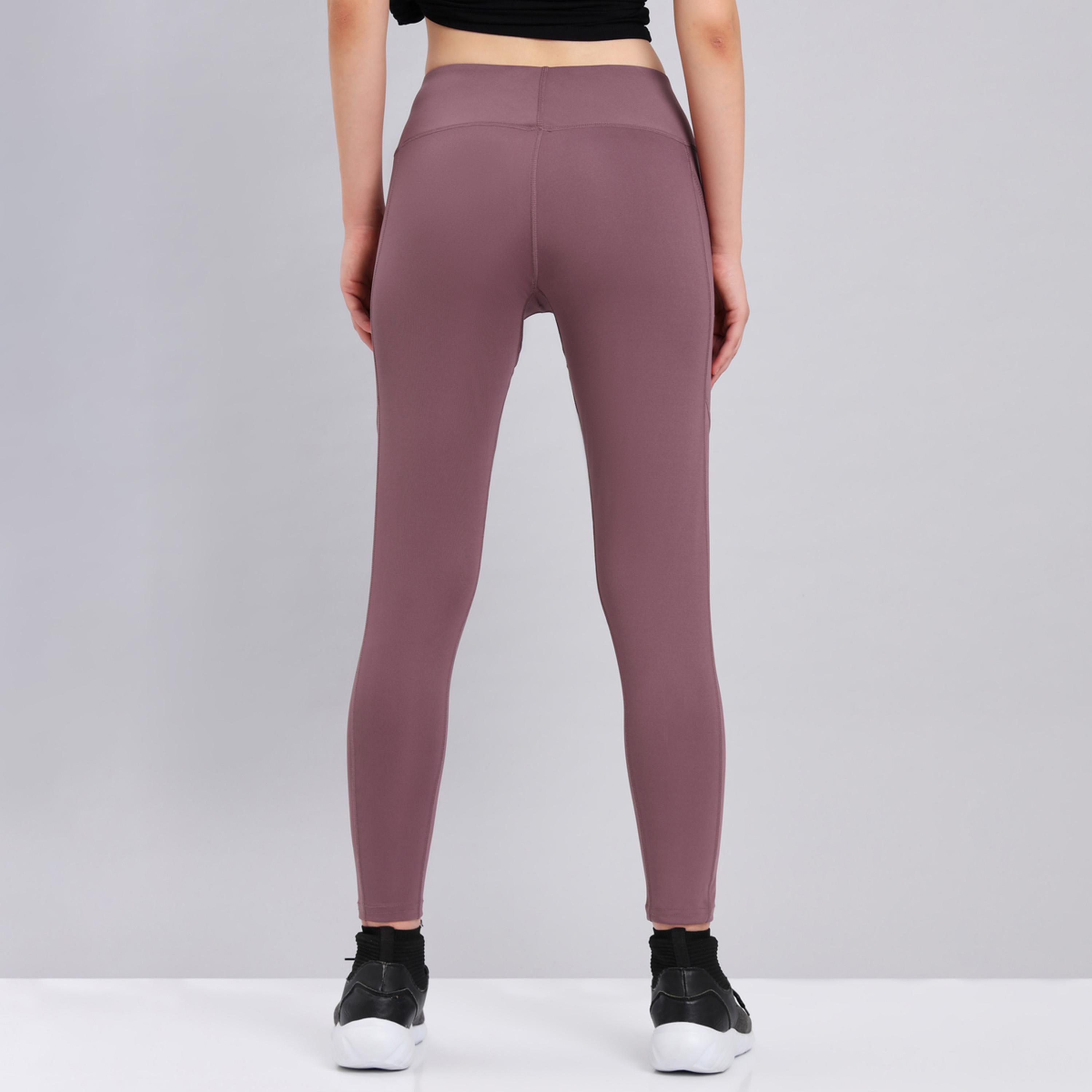 تكنو سبورت × ستايلي - ليقنز بخياطة مكشوفة وطبعة شعار-women-clothing-sportswearandactivewear-bottoms-image-7