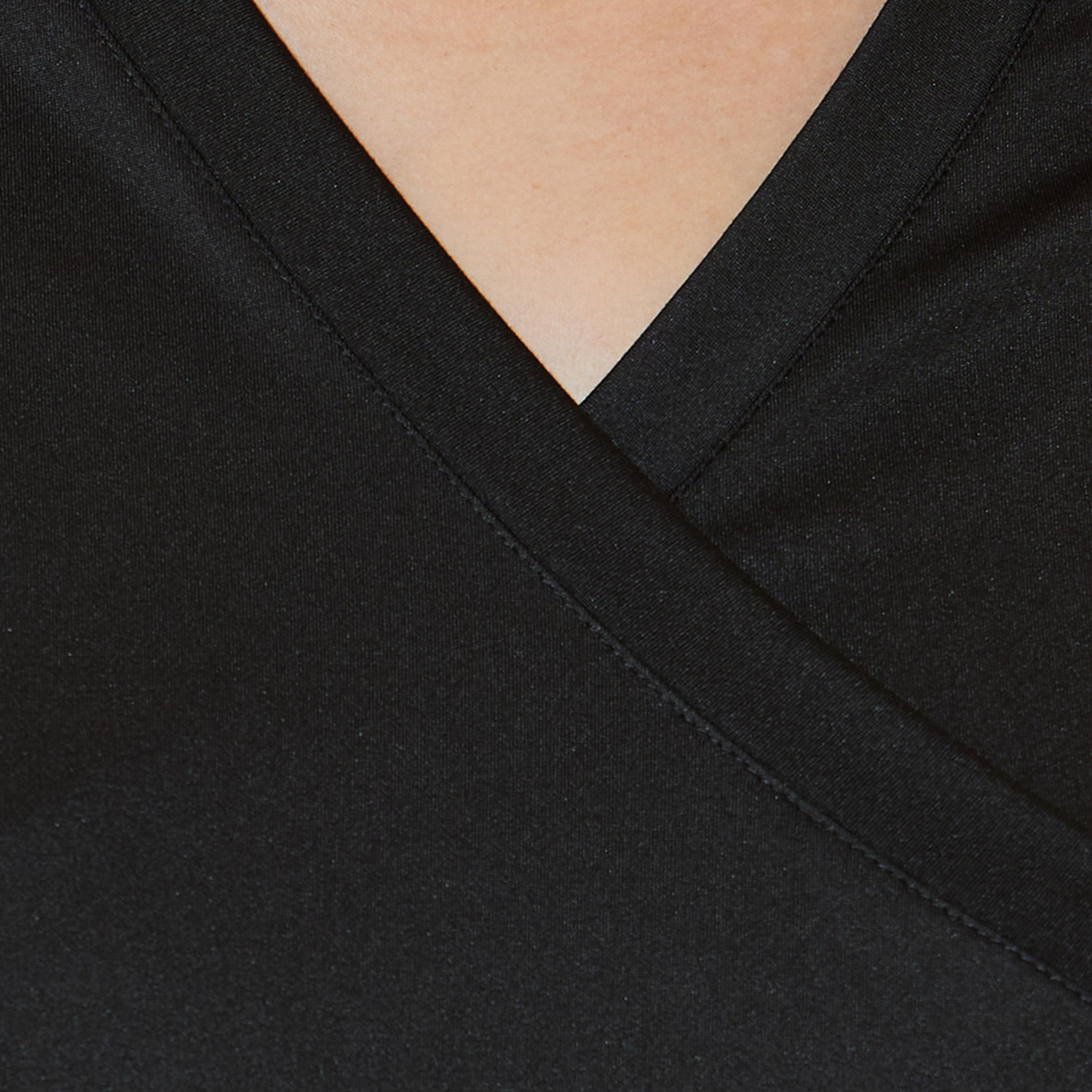 تيشيرت بقصة سليم فت ونمط لف-women-clothing-tshirts-image-3