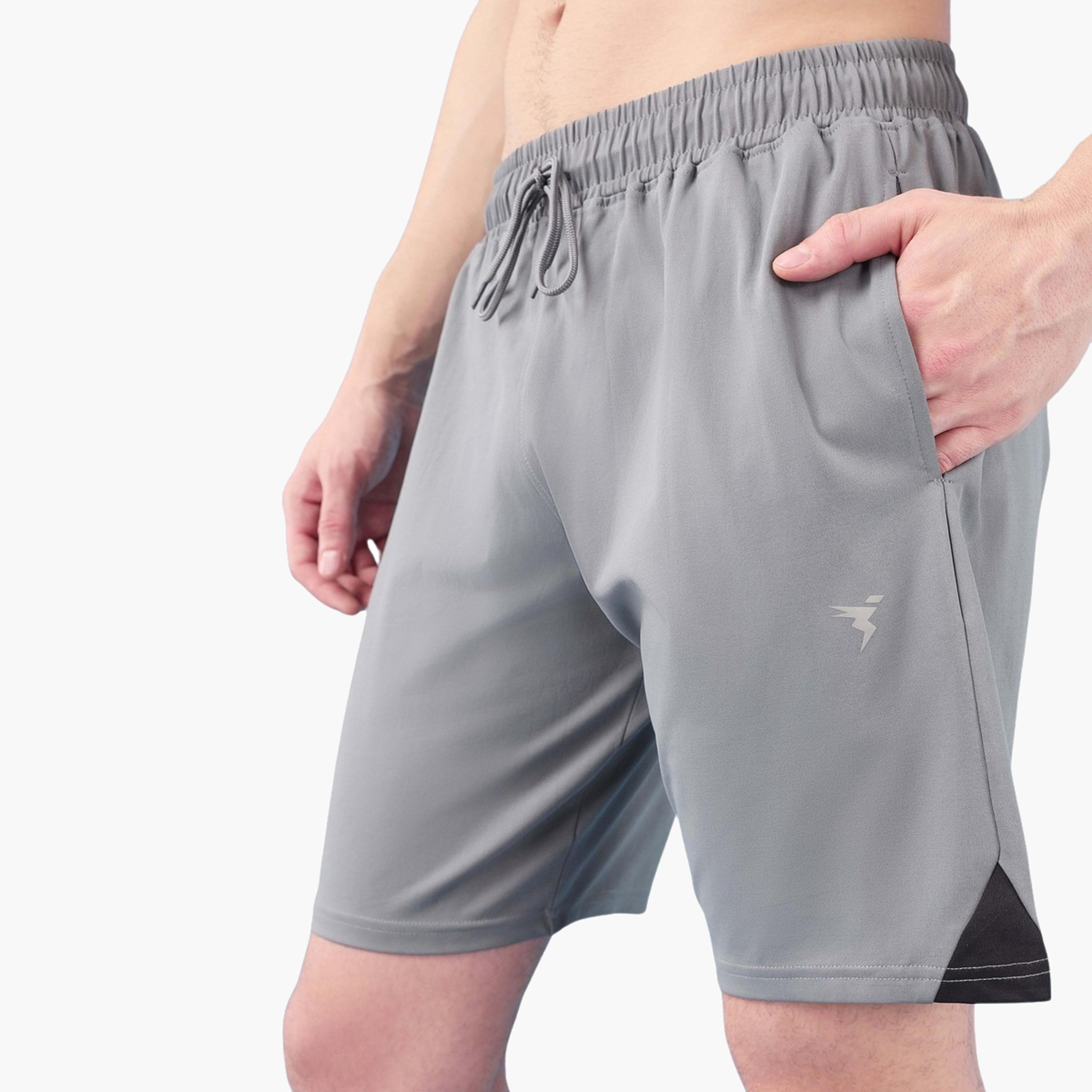 تكنوسبورت × ستايلي - شورت سادة قابل للتمدد في 4 اتجاهات-men-clothing-sportswearandactivewear-bottoms-shorts-image-3