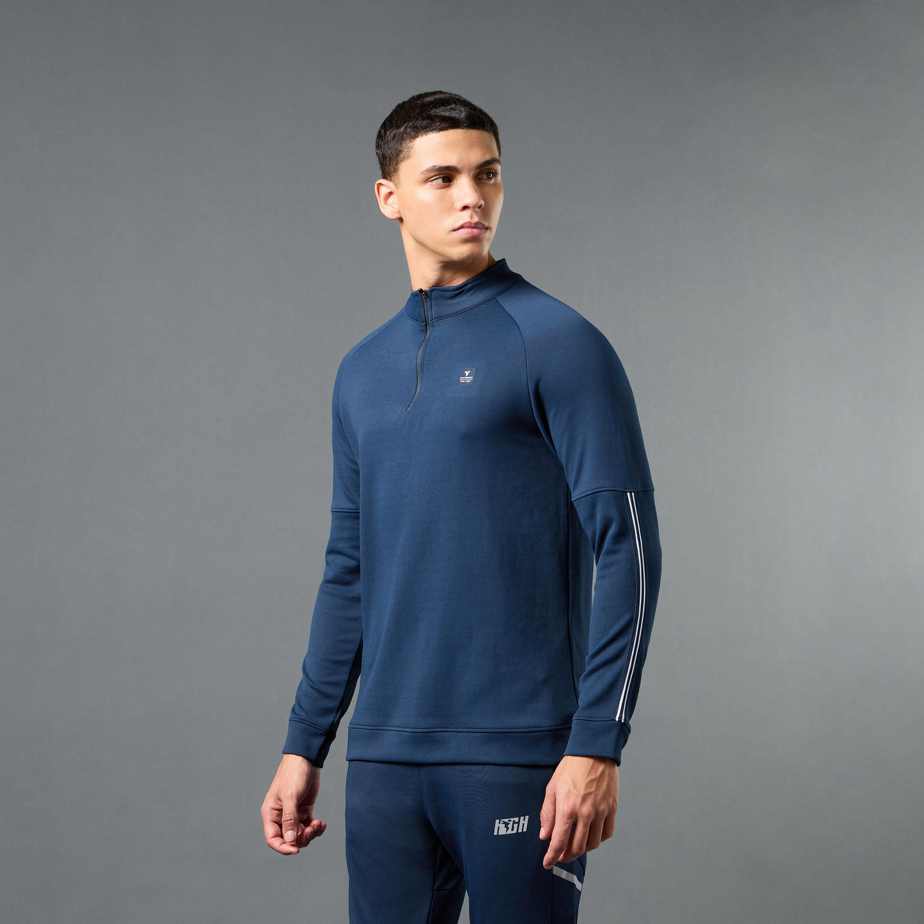 تكنو سبورت × ستايلي - تي شيرت سادة مع تمدد بأربعة اتجاهات-men-winterwear-hoodiesandsweatshirts-image-6