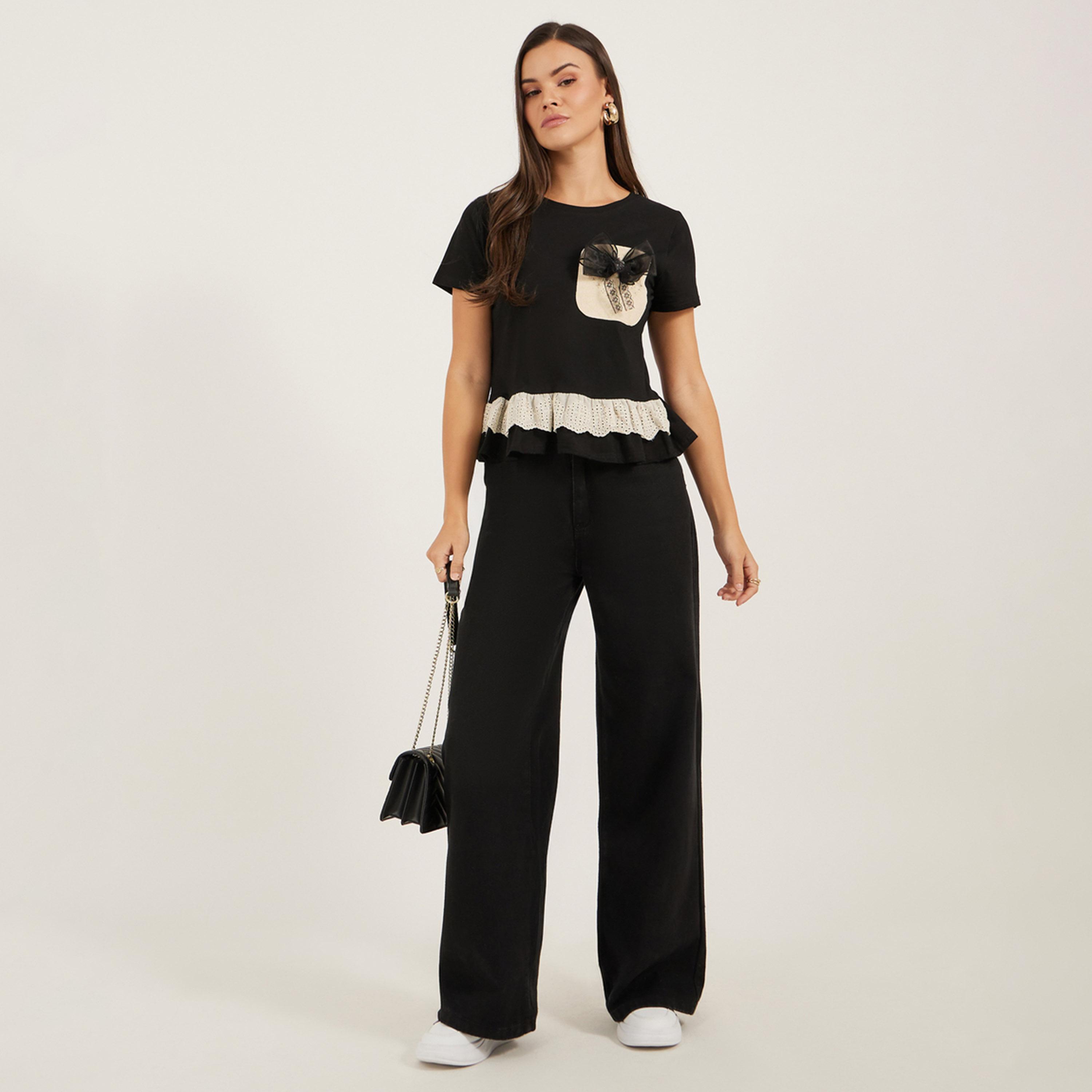 Styli Regular Fit Ruffled Hem Lace Detail T-Shirt with Bow Detail-women-clothing-tshirts-image-2