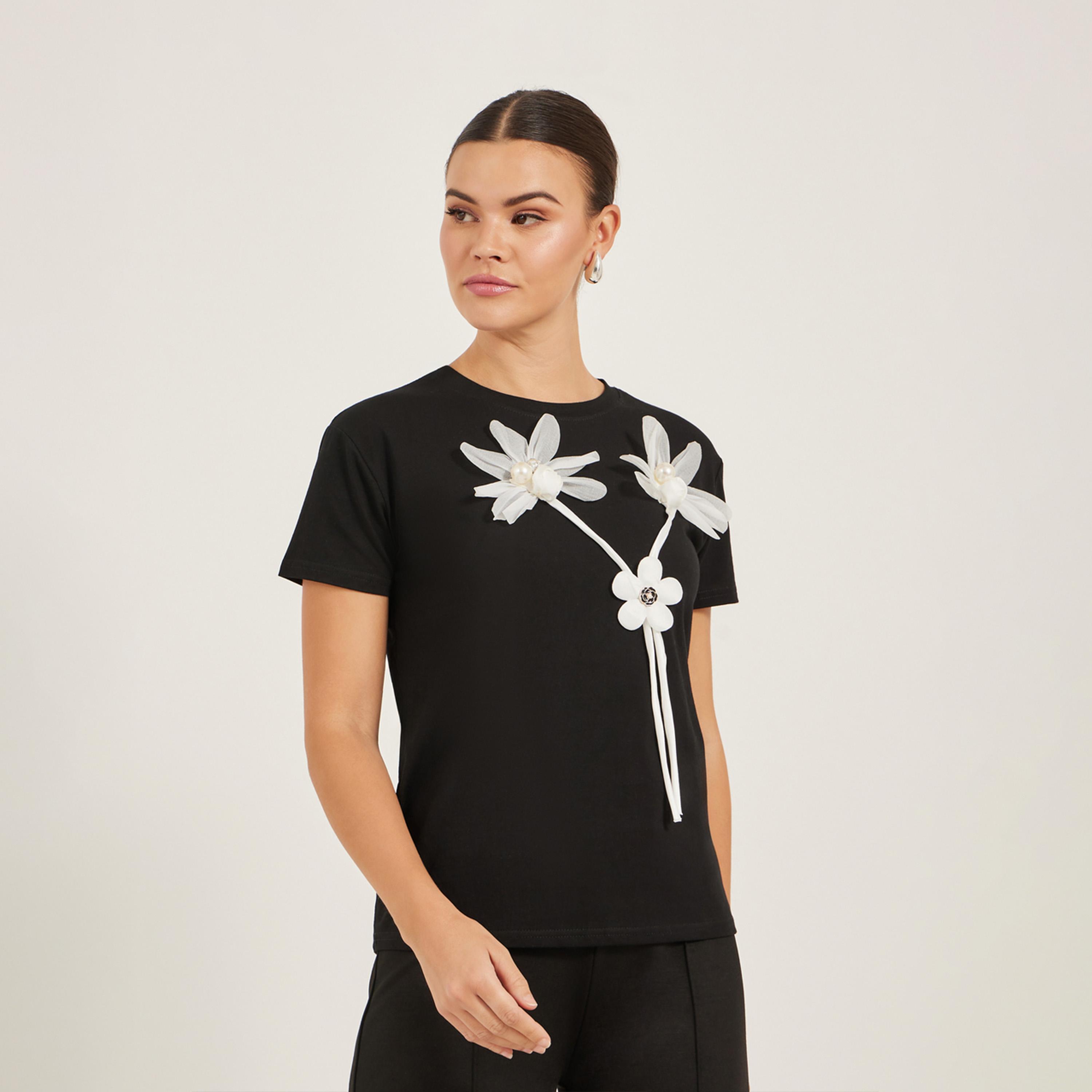 Styli Floral Applique Detail Regular Fit T-Shirt-women-clothing-tshirts-image-4
