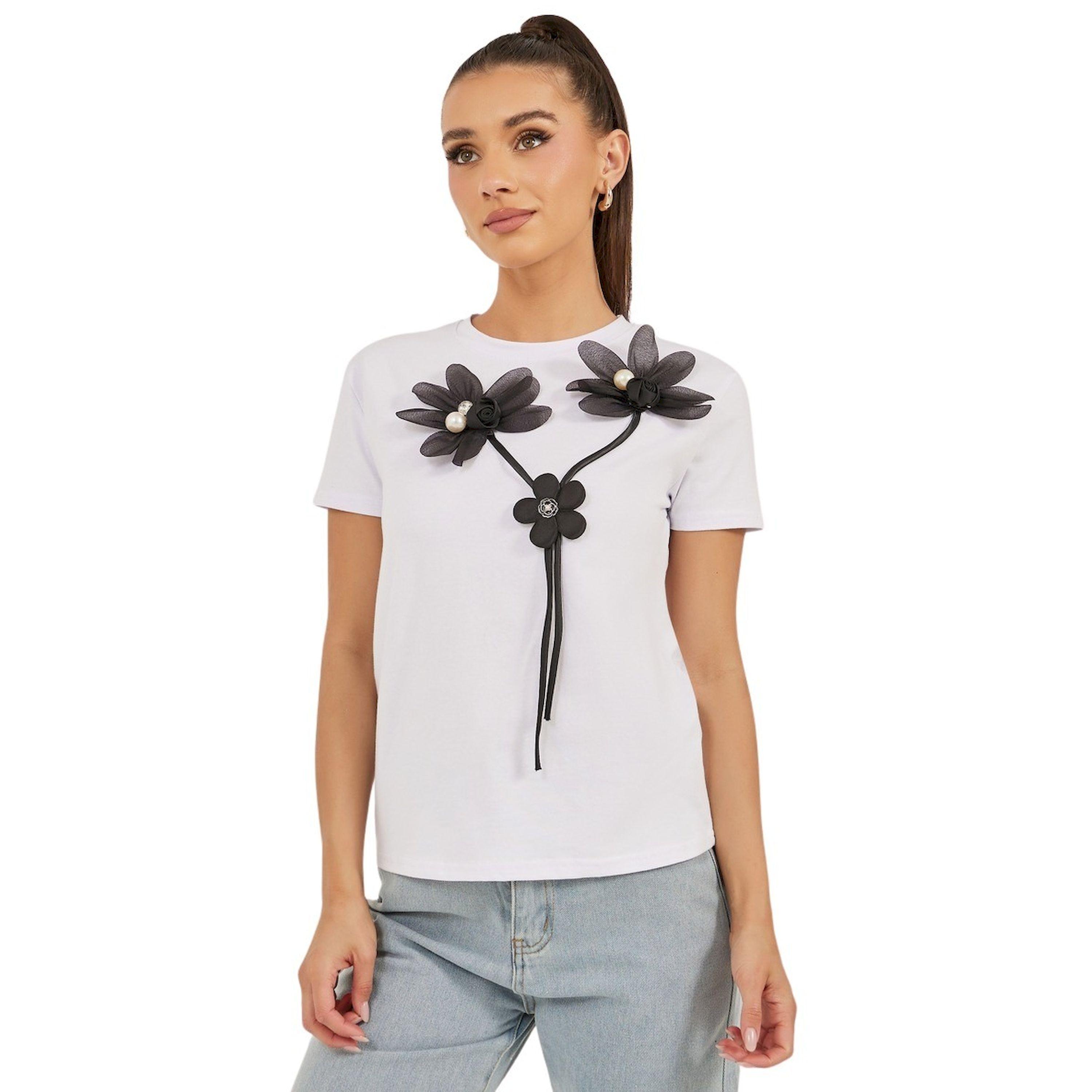 Styli Fitted Short Sleeve Floral Applique T-Shirt-women-clothing-tshirts-image-1
