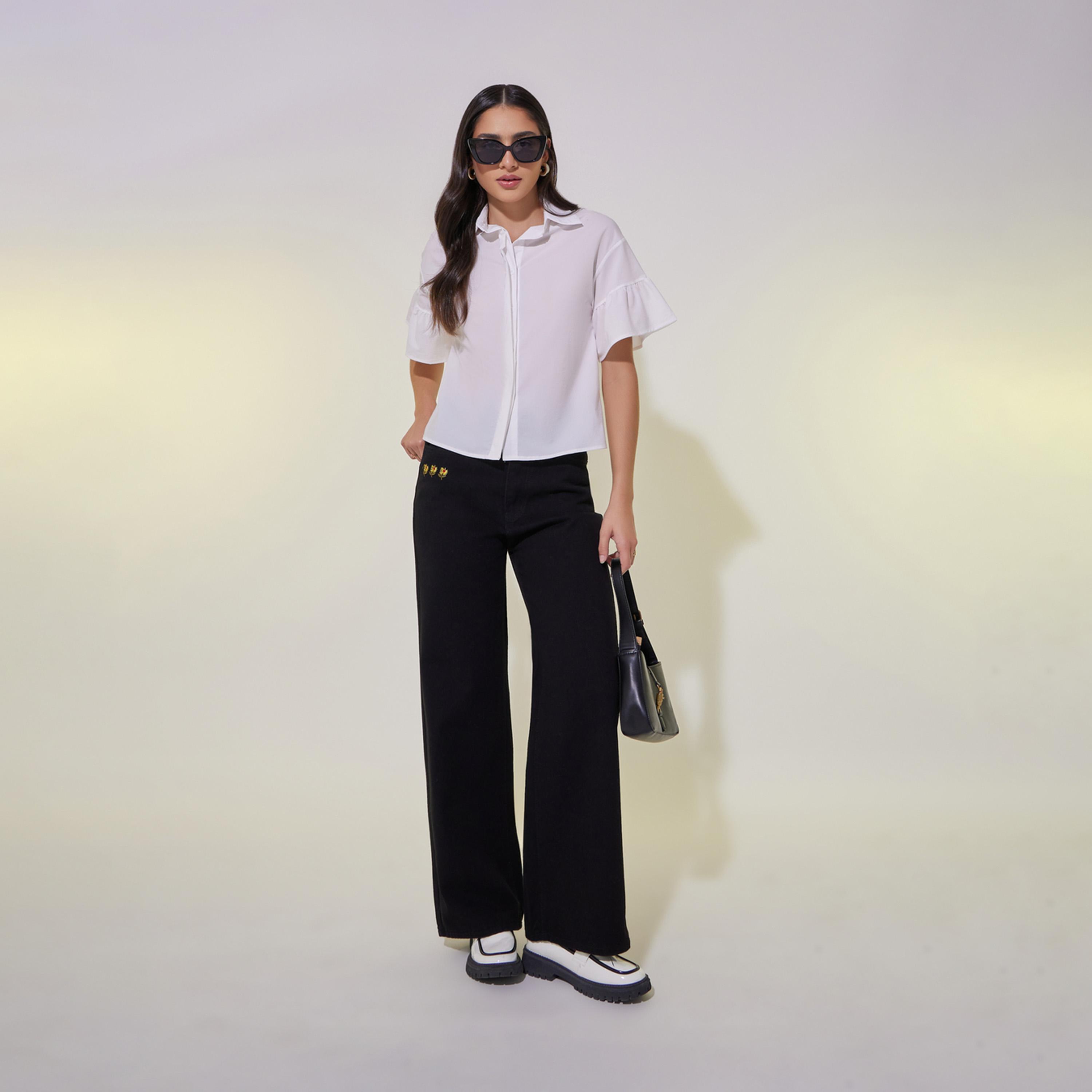 جينز بقصة مستقيمة وتفاصيل مُطرّزة-women-clothing-bottoms-jeans-image-1