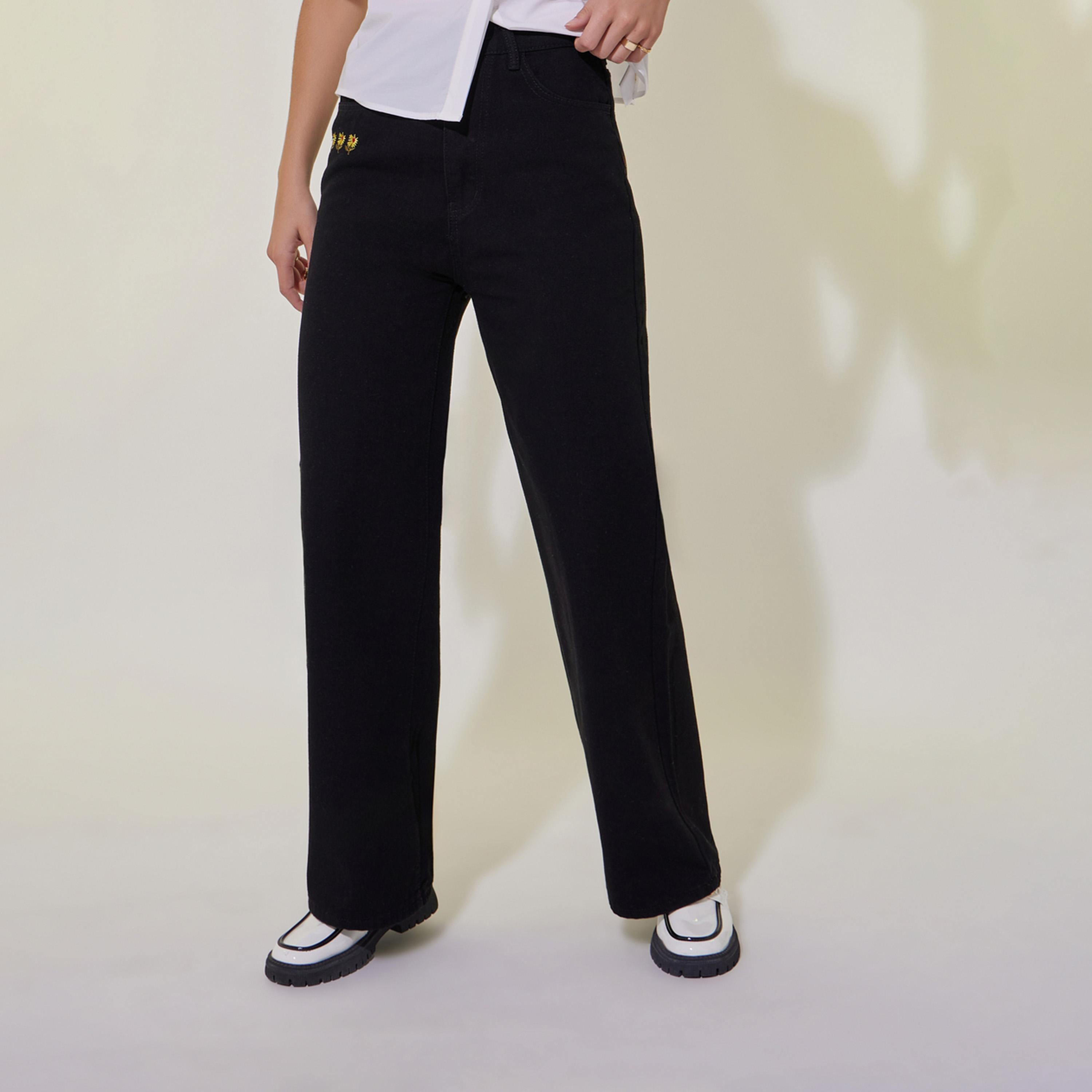 جينز بقصة مستقيمة وتفاصيل مُطرّزة-women-clothing-bottoms-jeans-image-2