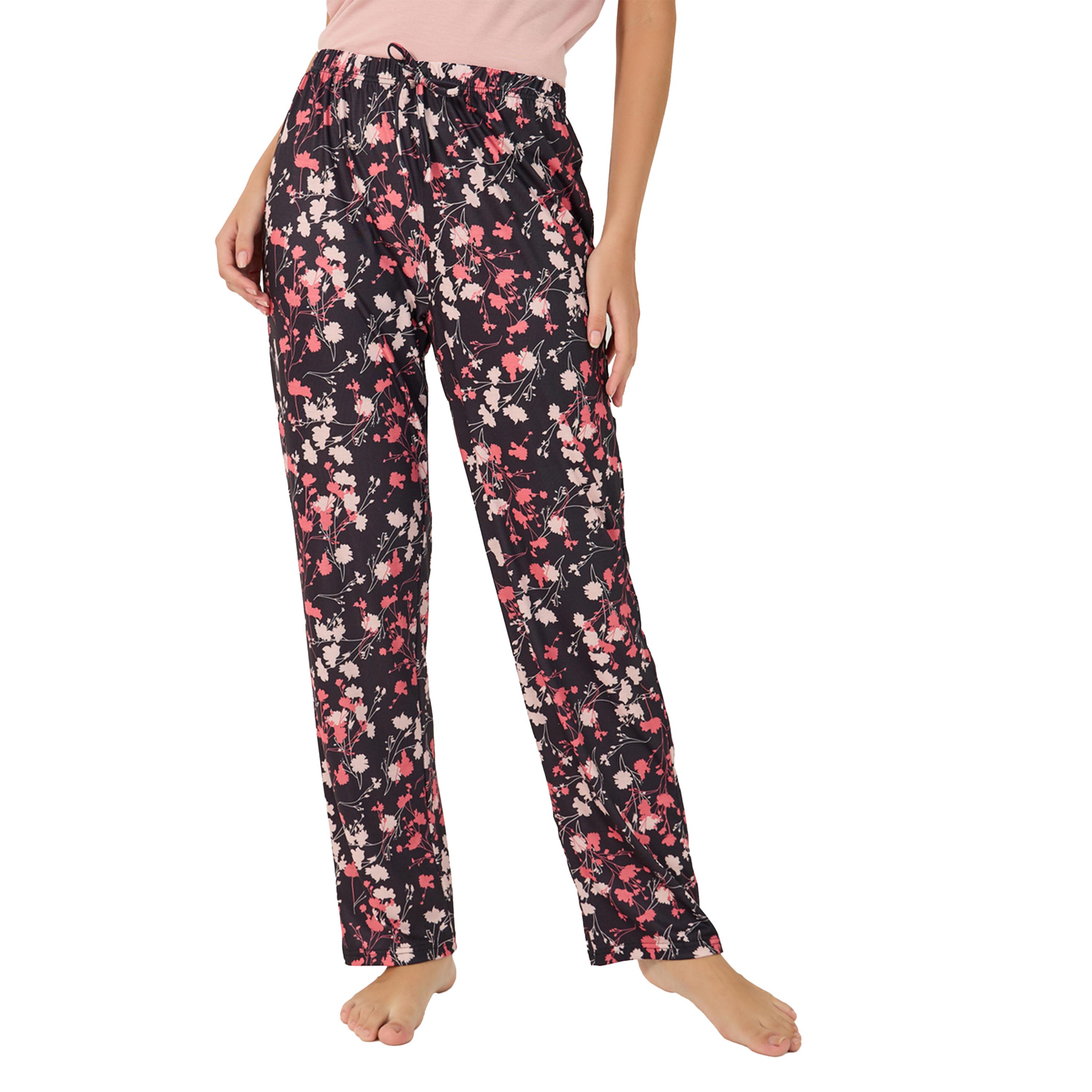 ستايلي -  طقم تي شيرت سادة بأزرار وبنطال بيجاما بطبعة زهور-women-clothing-nightwear-pyjamas-longsets-image-6