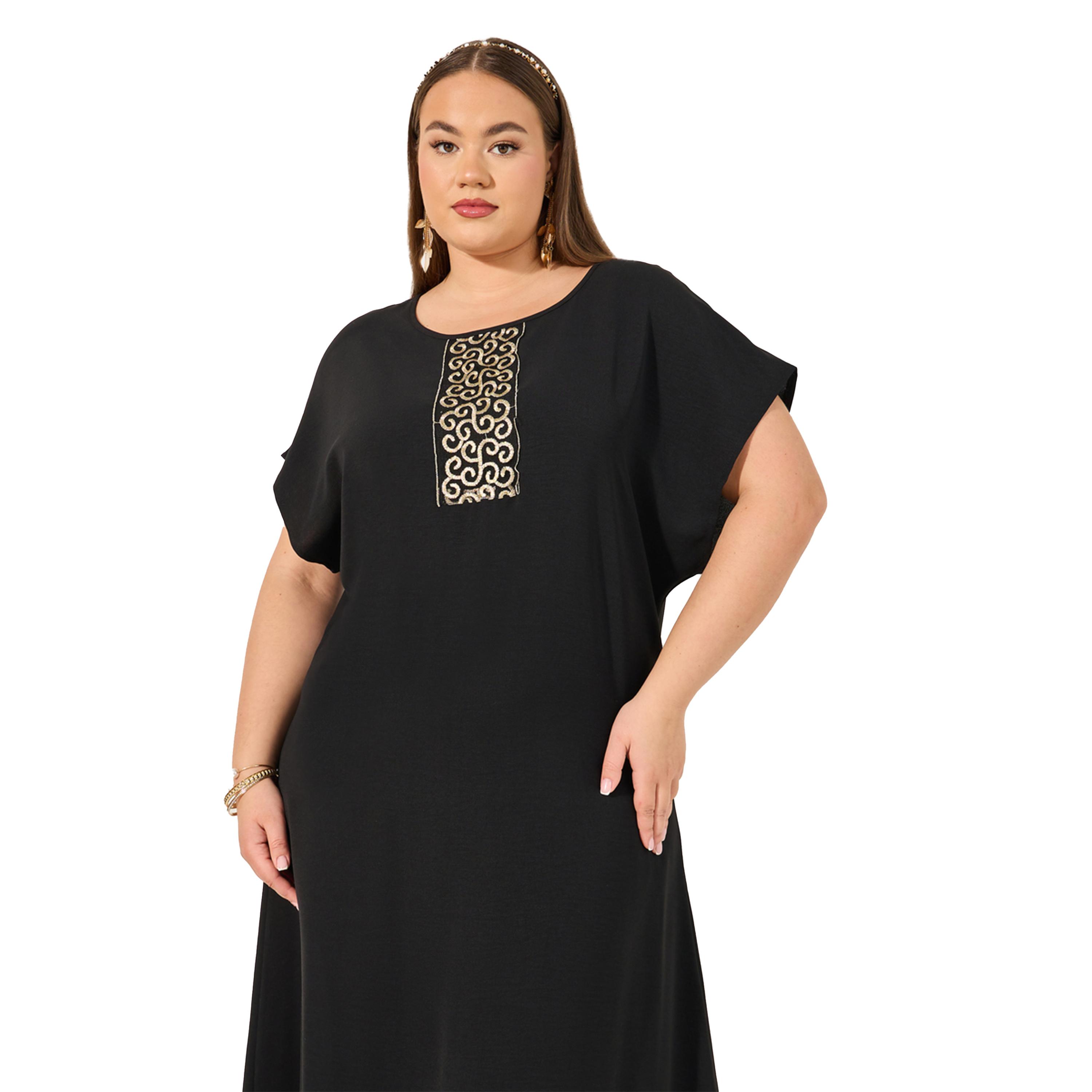 ستايلي - جلابية بأكمام قصيرة وتفاصيل مطرزة مقاس كبير-women-arabicclothing-jalabiyas-image-3