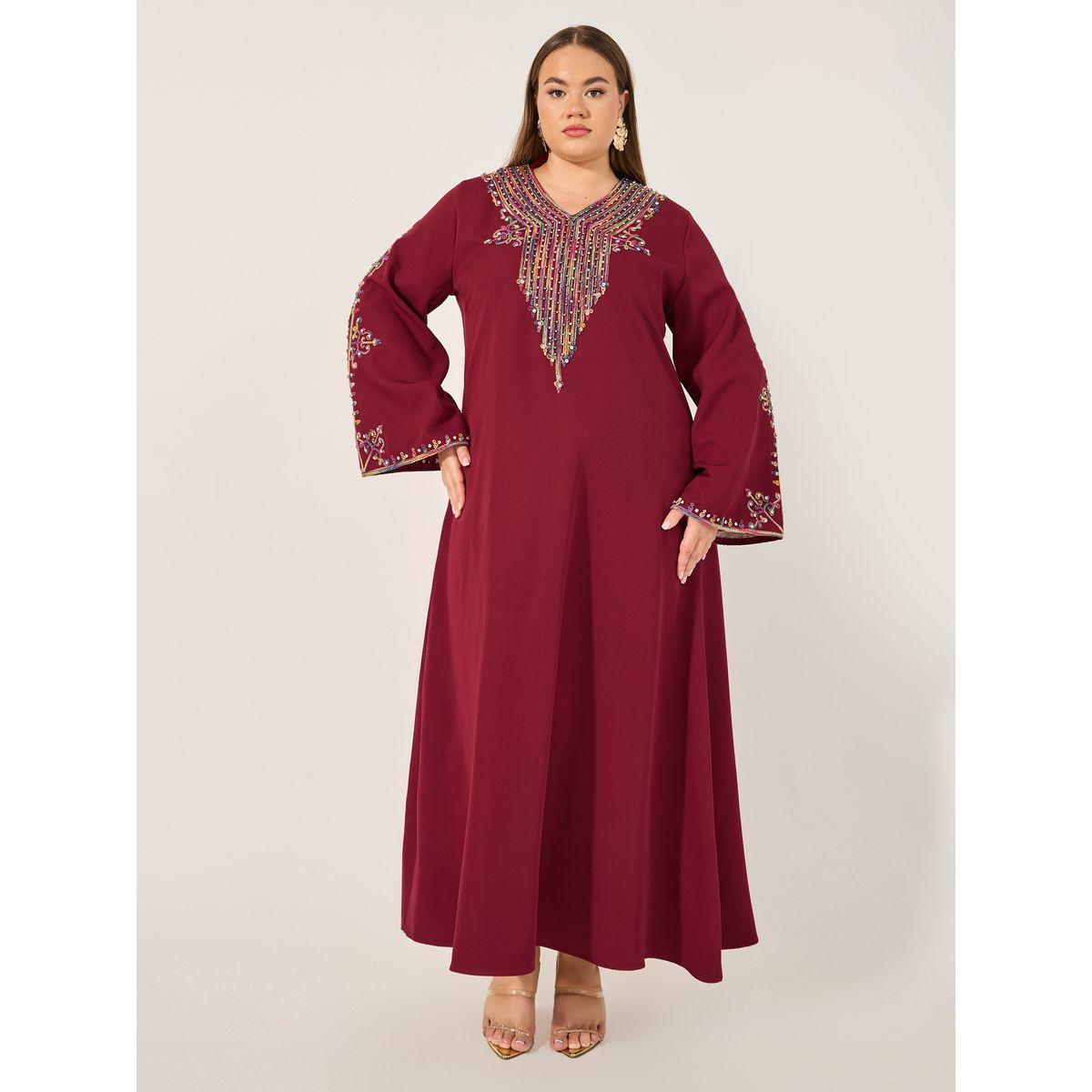 جلابية طويلة بتفاصيل مُطرّزة ومنمقة بحجر الراين-women-arabicclothing-jalabiyas-image-2