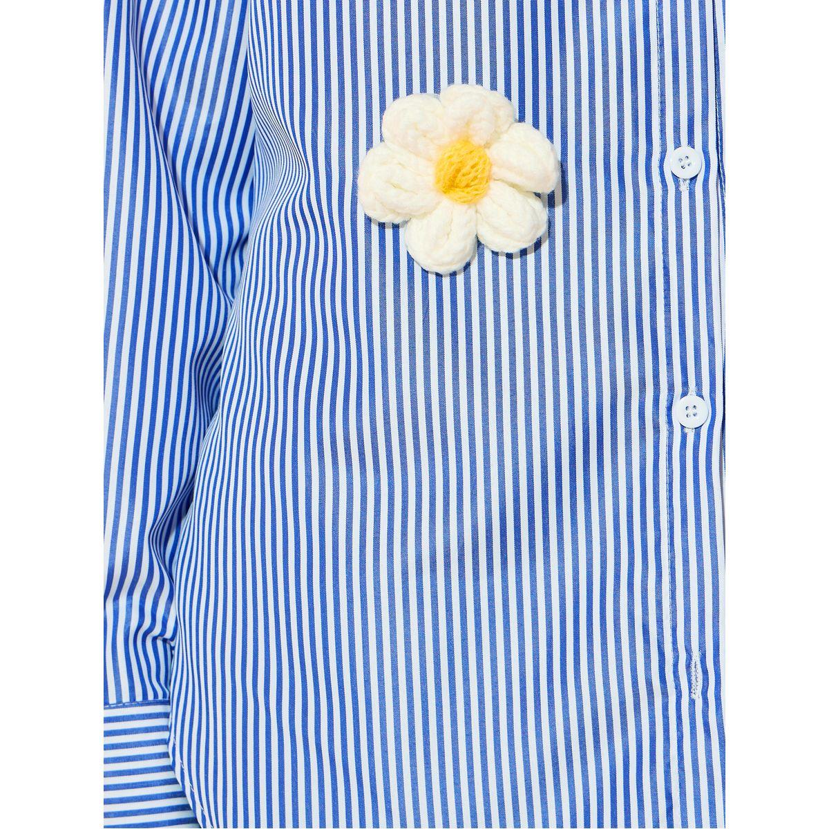 بلوزة مخططة بقصة فضفاضة مع زهرة-women-clothing-shirtsandblouses-shirts-image-3